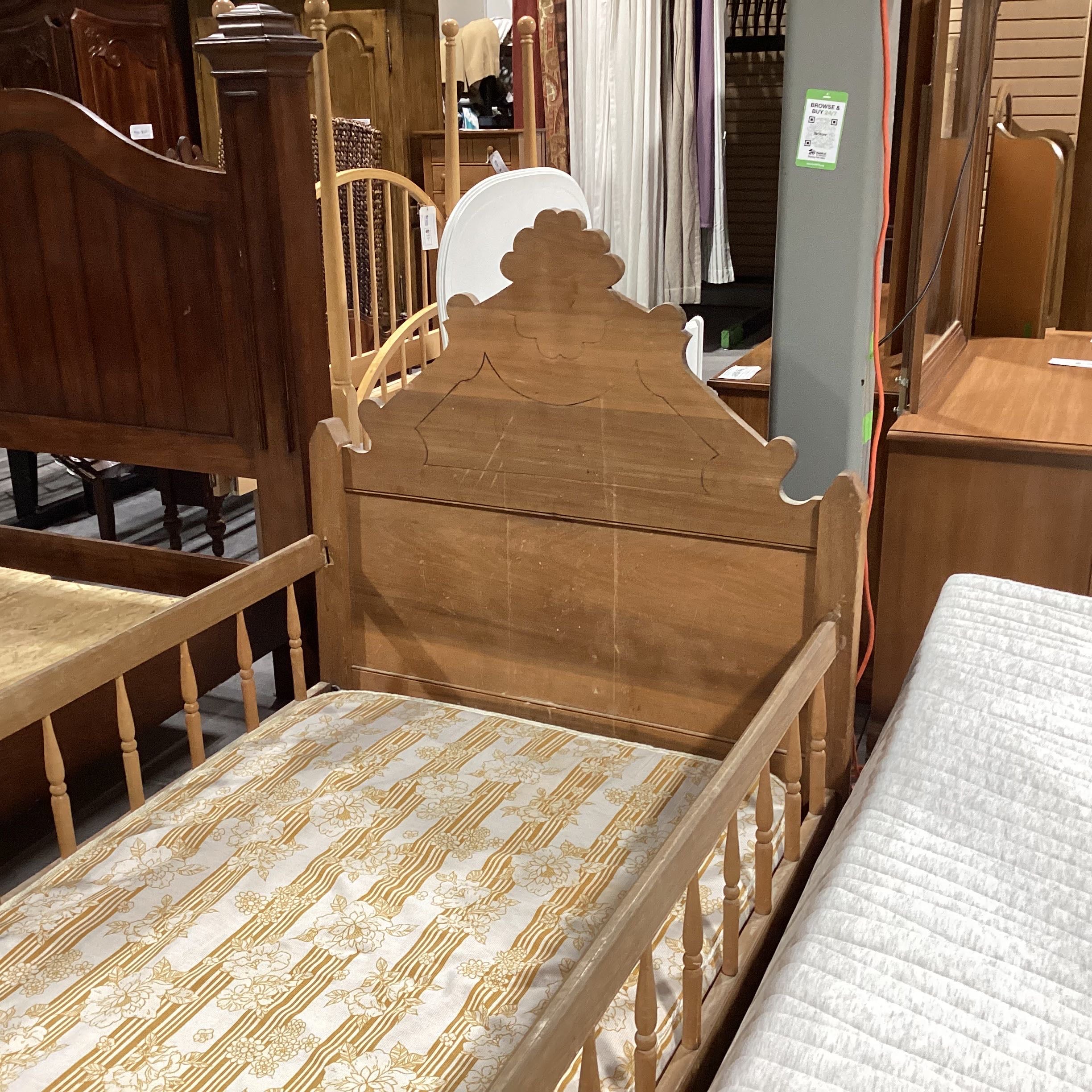 Antique Toddler Bed with Mattress Bedset