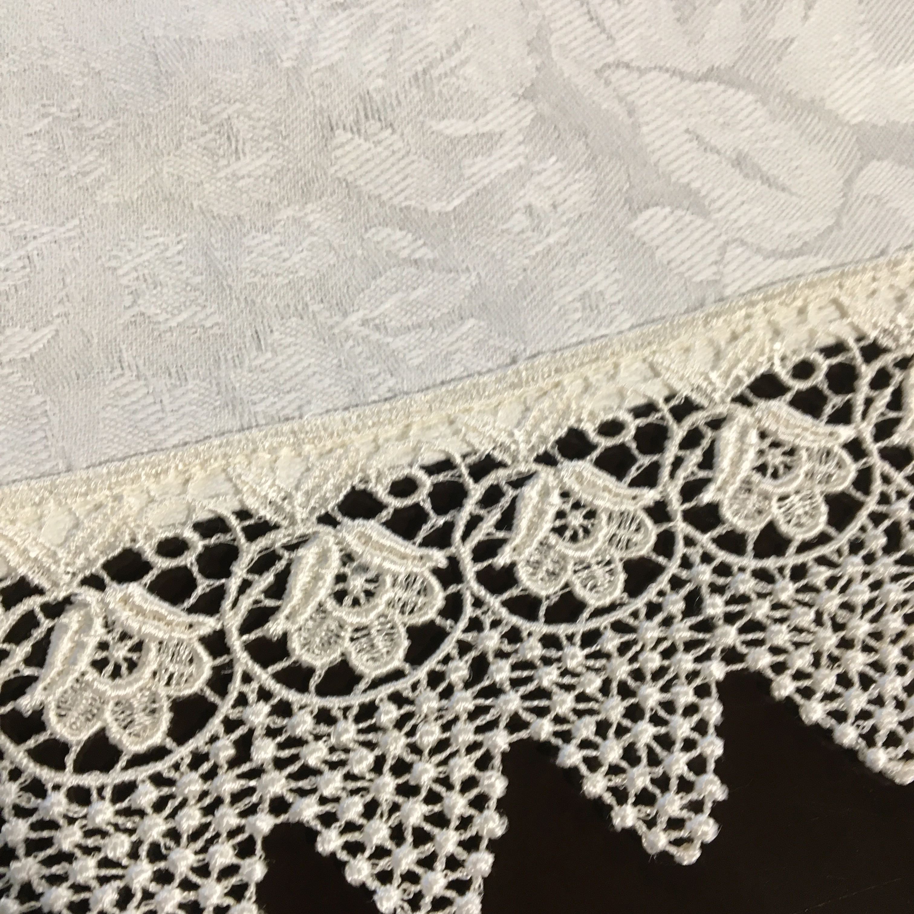 White Linen Floral Square Linen Lace Tablecloth