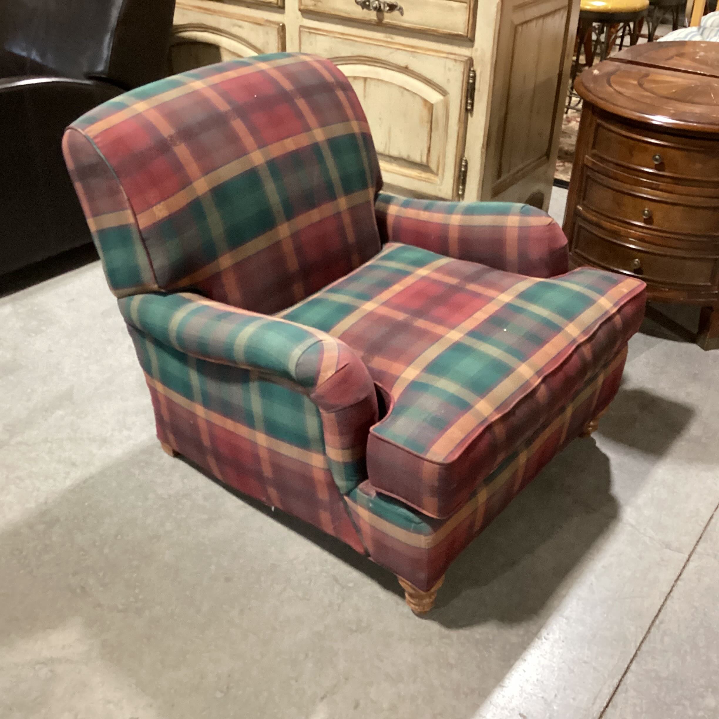 Norwalk Furniture Burgundy Green Plaid Chair