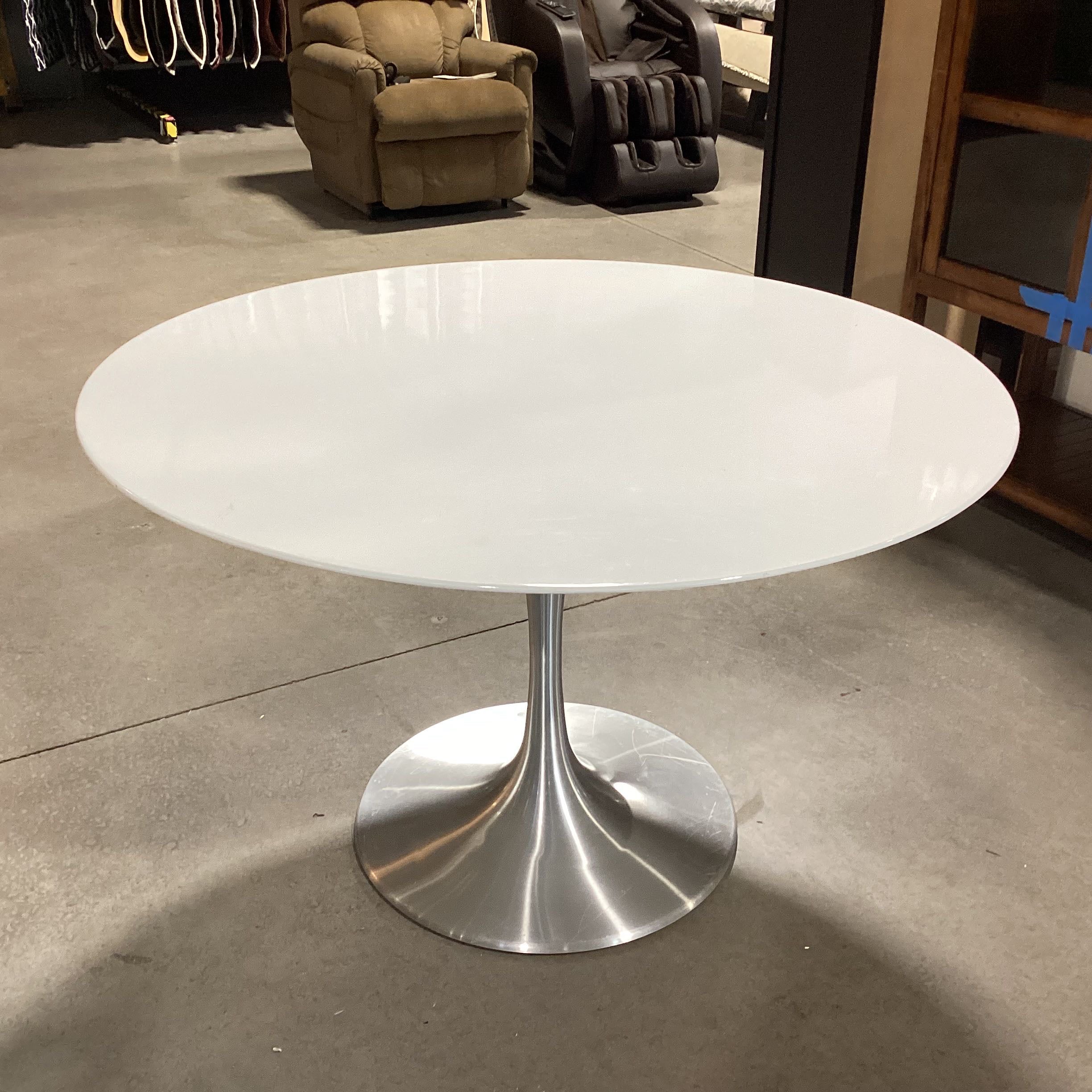White Round Top & Chrome Base Tulip Style Dining Table