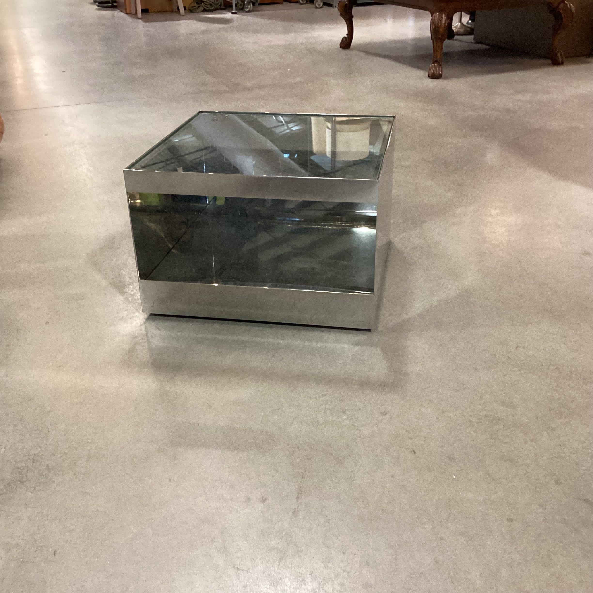 Knoll Furniture by Joe D'Urso 1980's Low Rolling Glass End Table