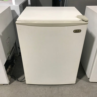 F4123 Samsung Smart High Efficiency Top Load White Washer