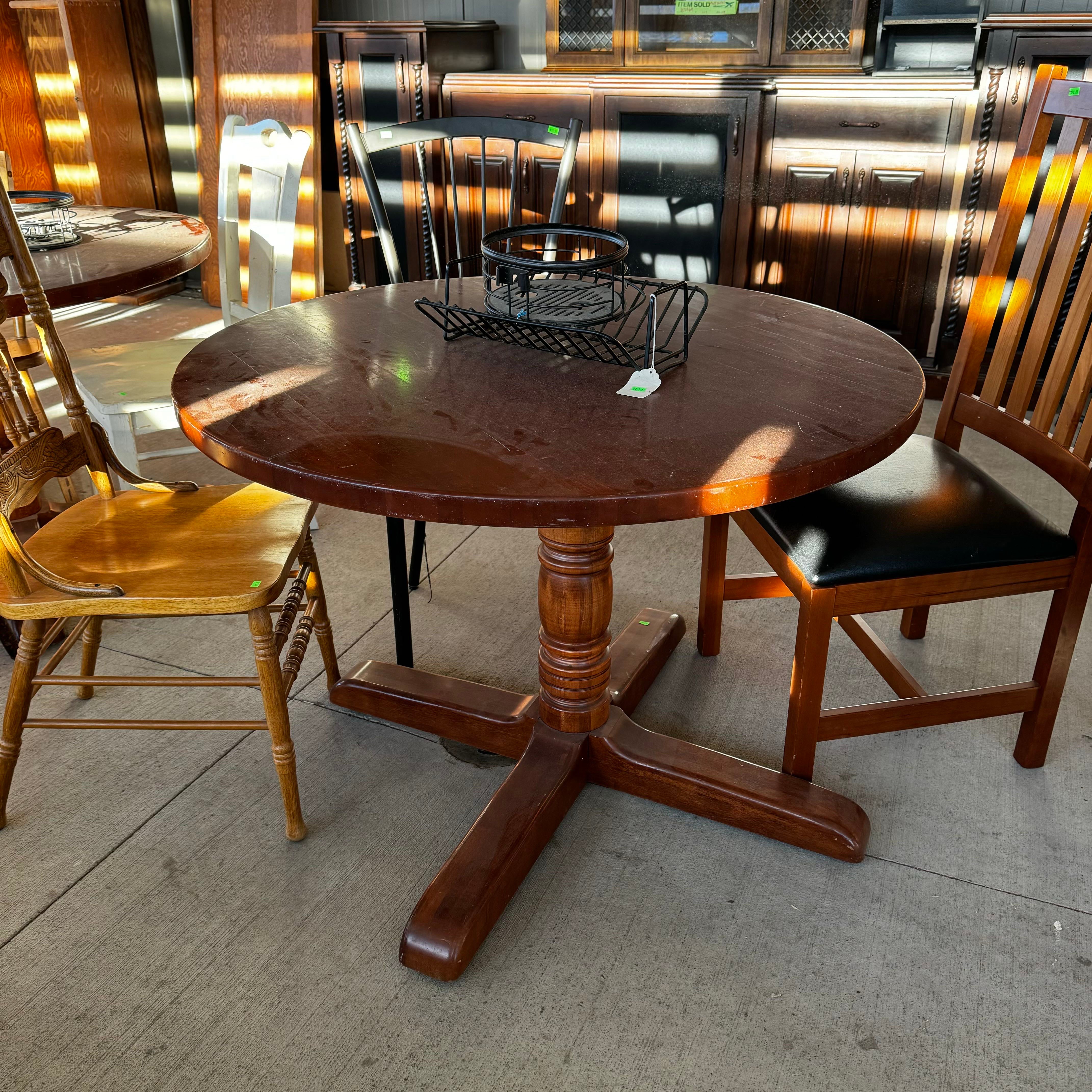 Treated Stain-Wood Top with Cast iron and Wood Base Round Dining Table
