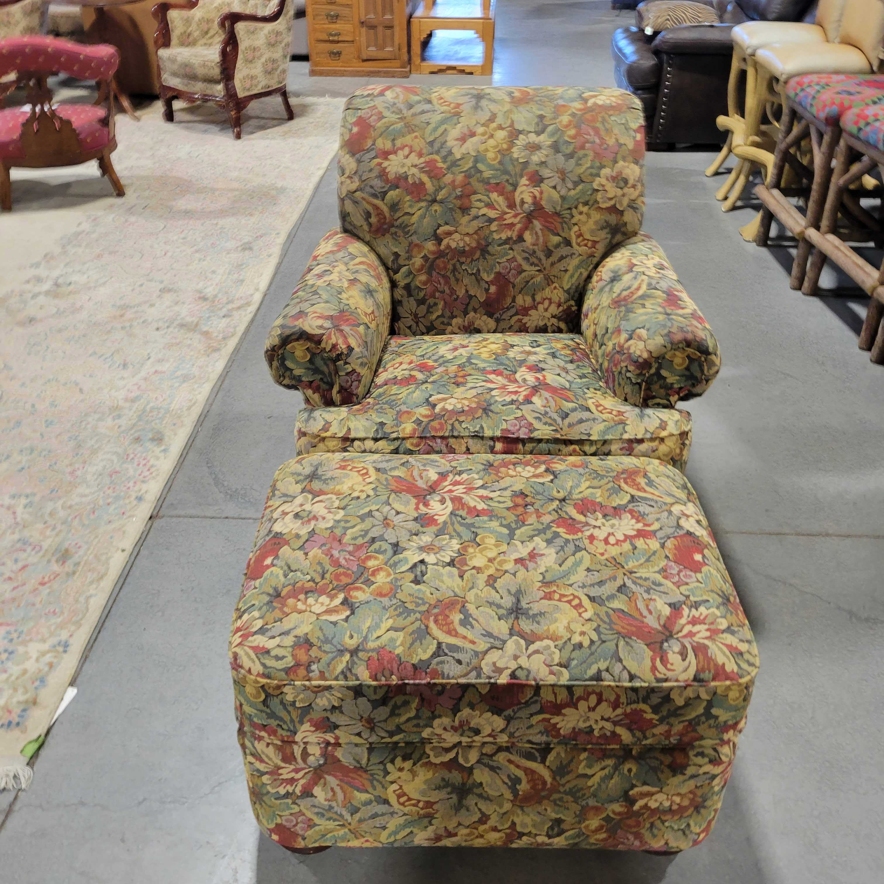 Henredon Green Red Gold Floral with Ottoman Chair