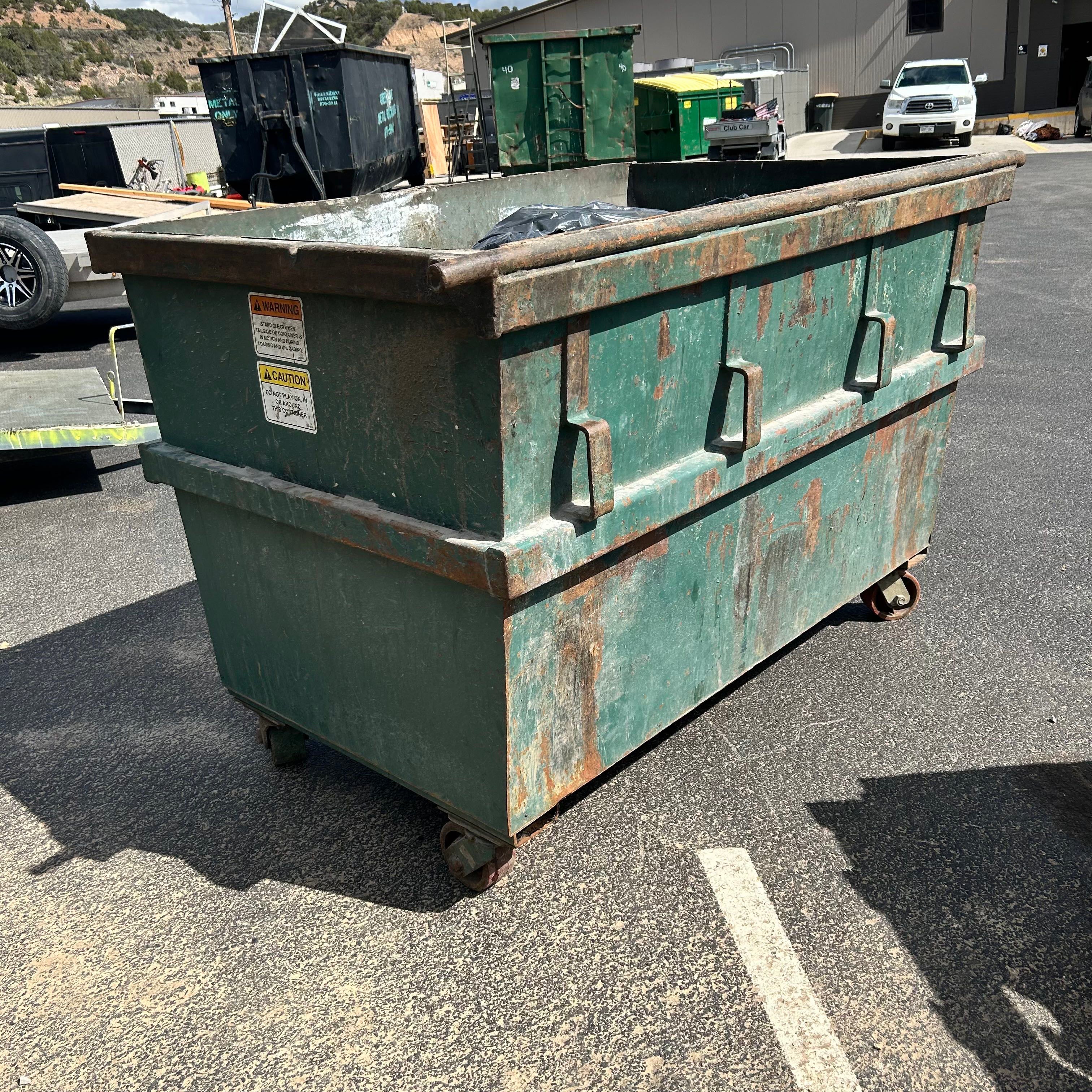 Vert-i-Pack Industrial 4 Yard Trash Compactor