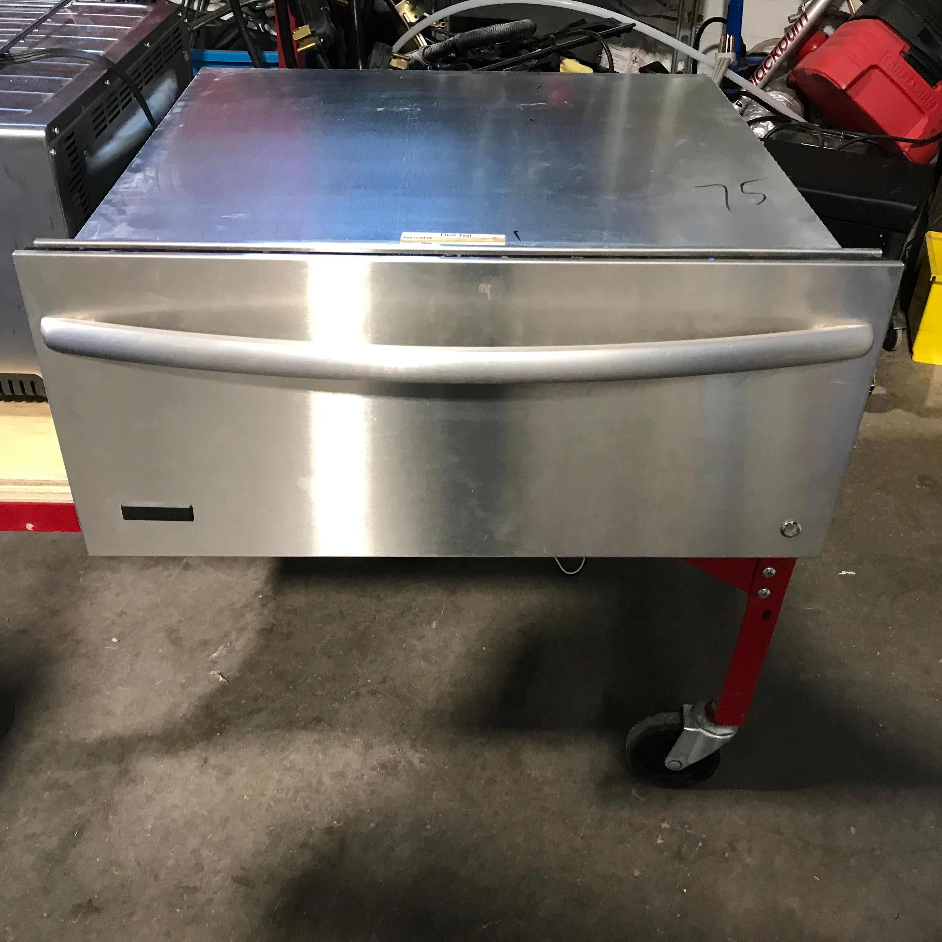 23.5"x 23"x 10.5" Thermador Stainless Steel Warming Drawer