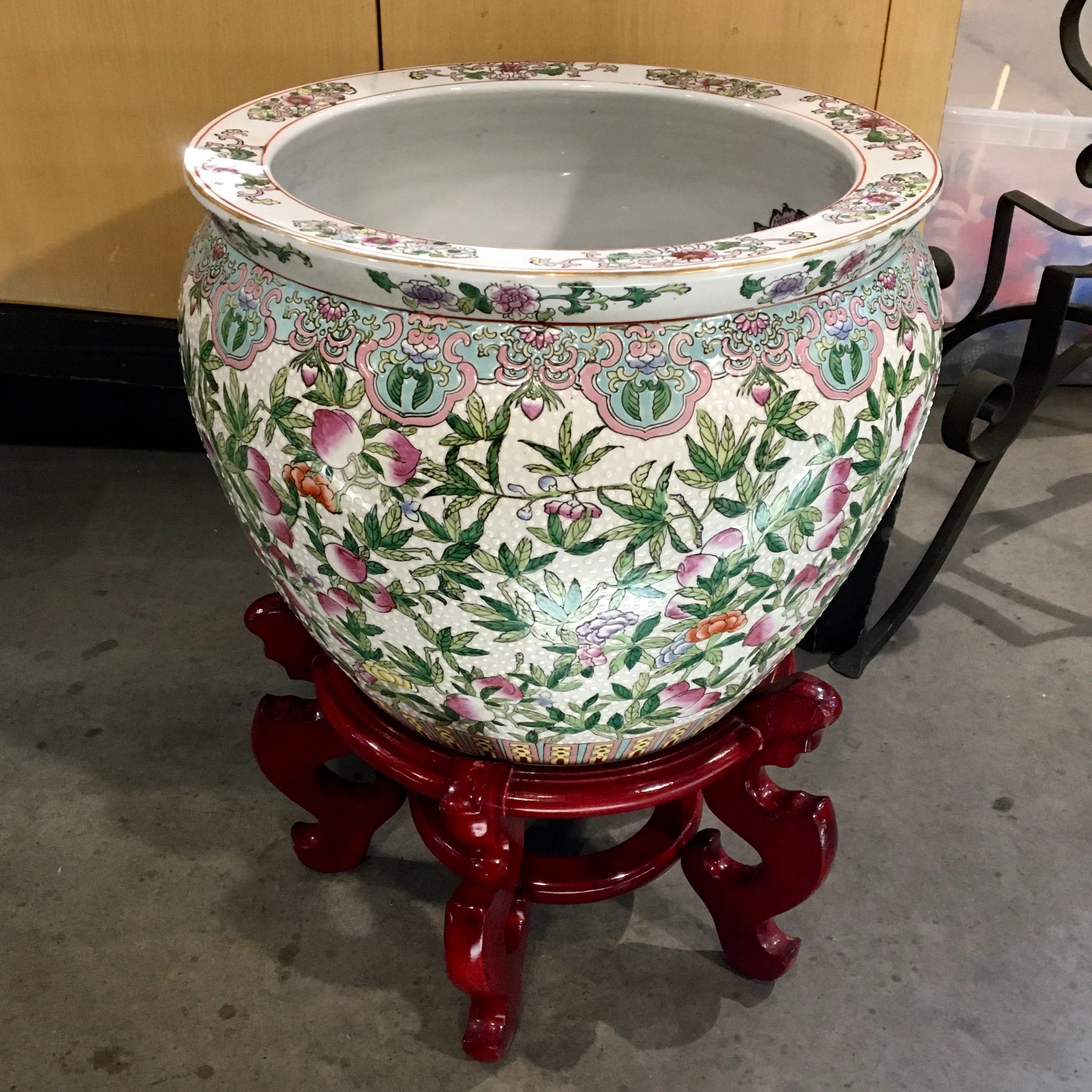 Base:13"x 9" Pot:14.5"x 12" Antique Chinese Floral Porcelain Vase & Stand