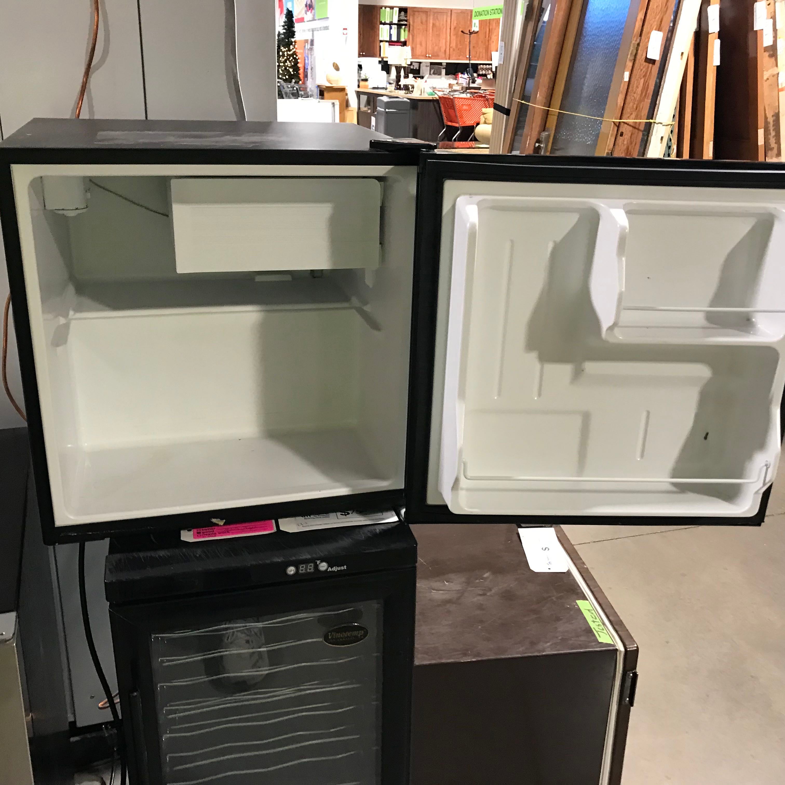 Black & Decker Mini Refrigerator
