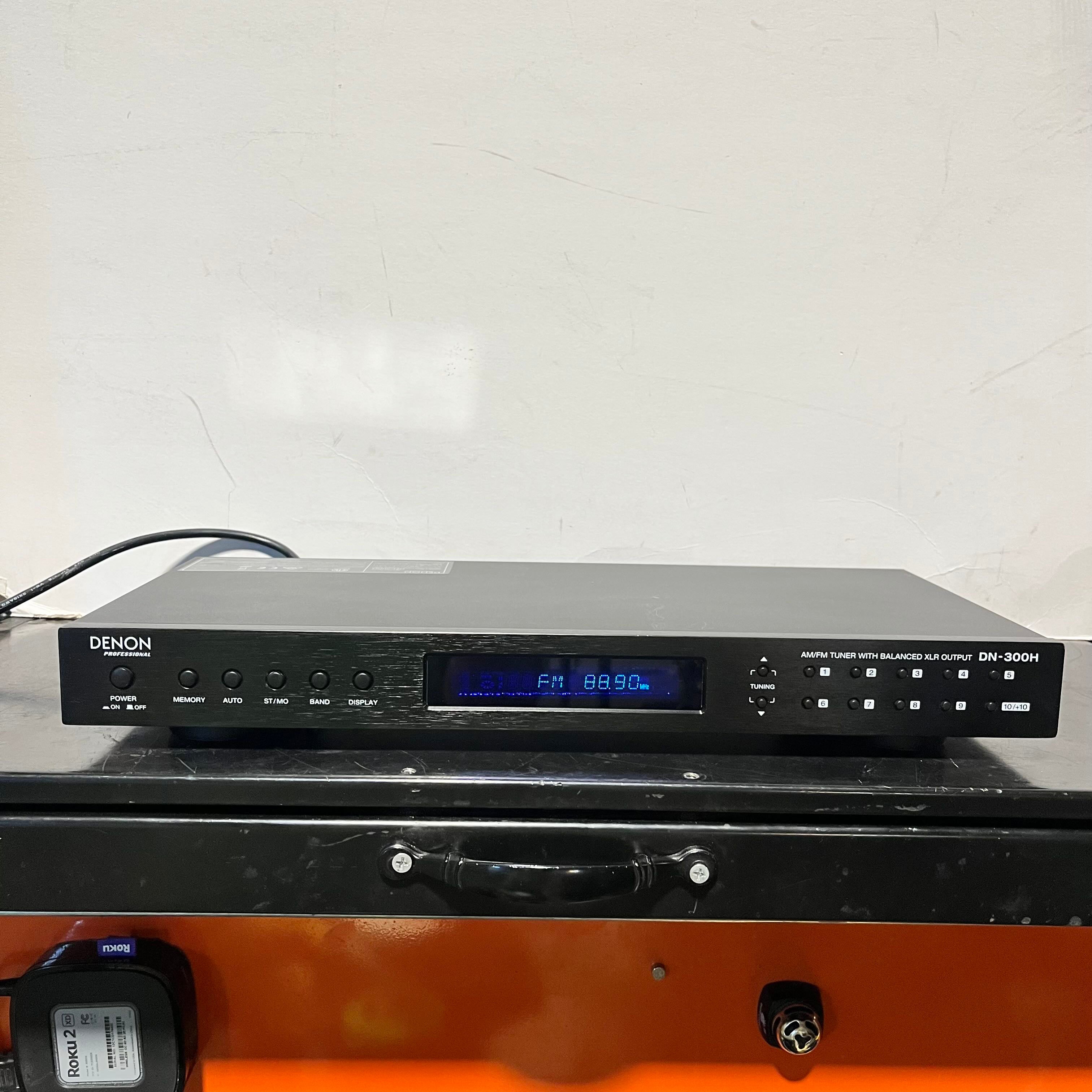 Denon DN-300H Digital AM/FM Tuner