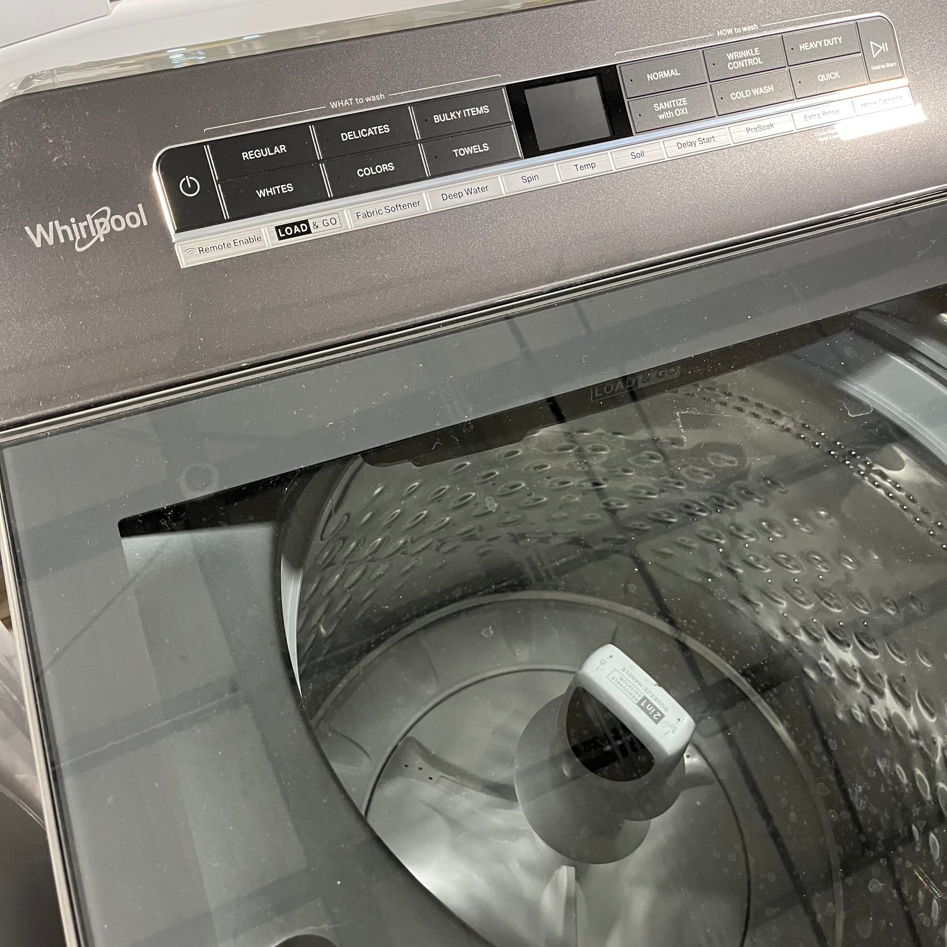 F2223 Whirlpool Smart Capable High Efficiency Chrome Shadow Washer