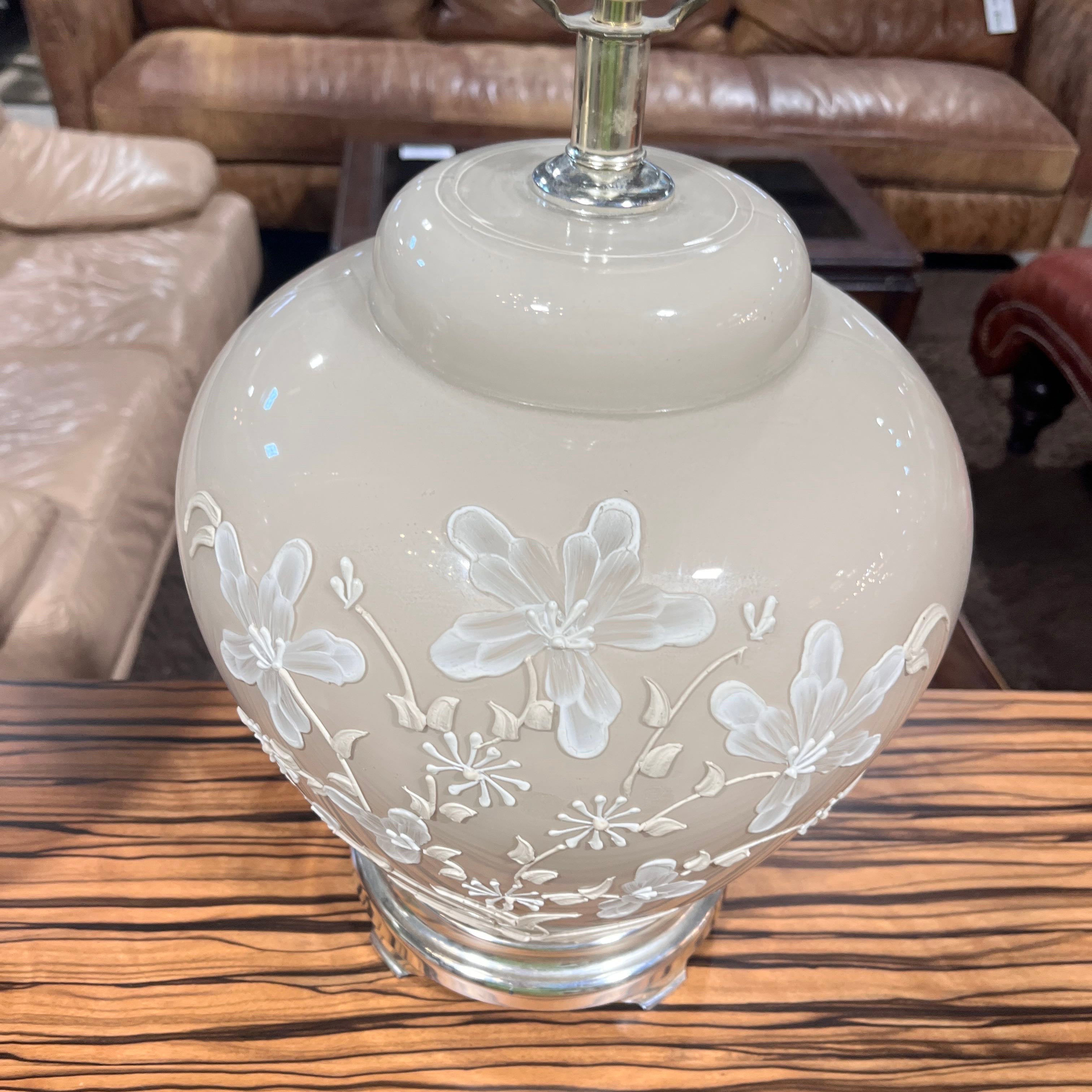 Vintage Cream Glass Applied Flower Table Lamp