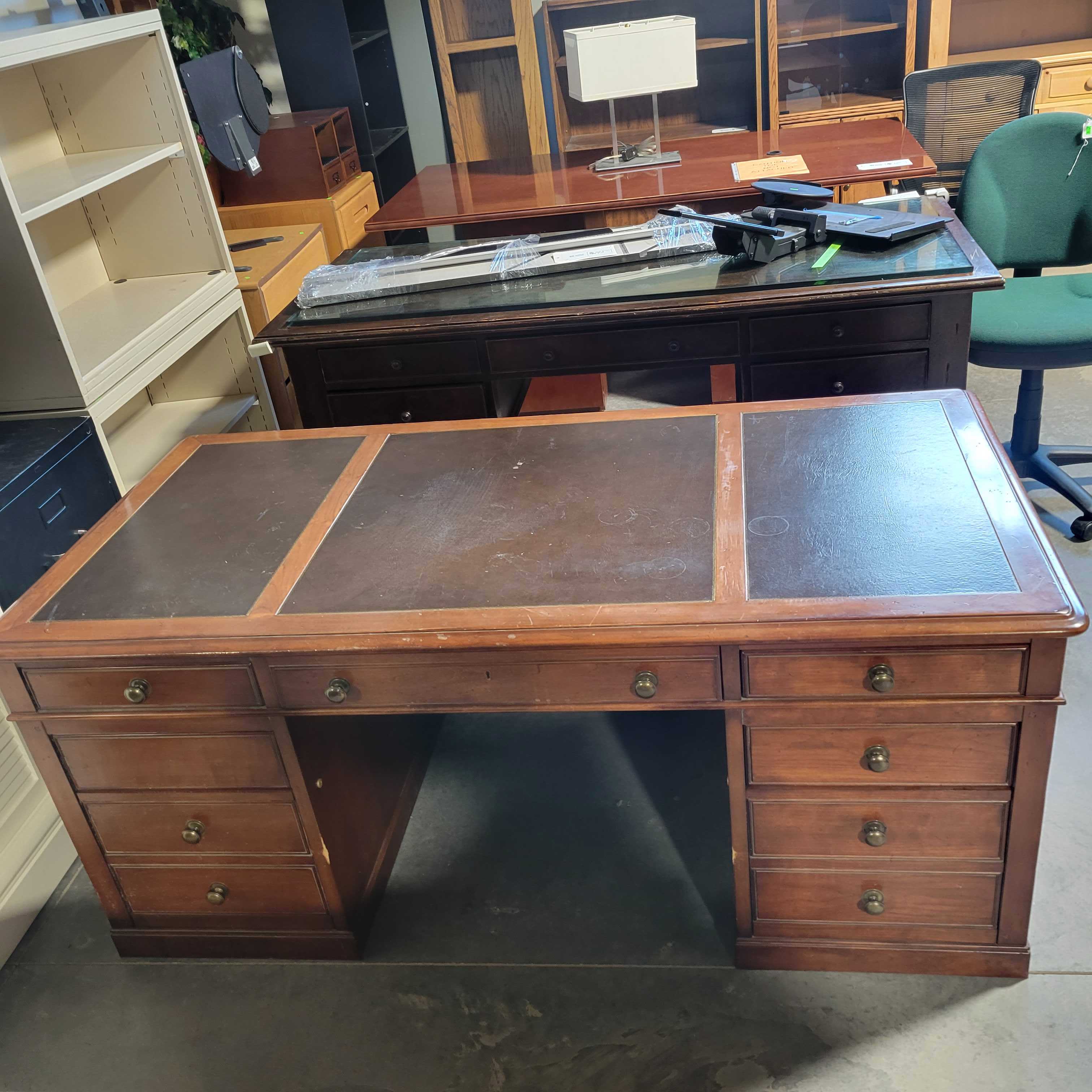 7 Drawer Leather Top Executive Desk