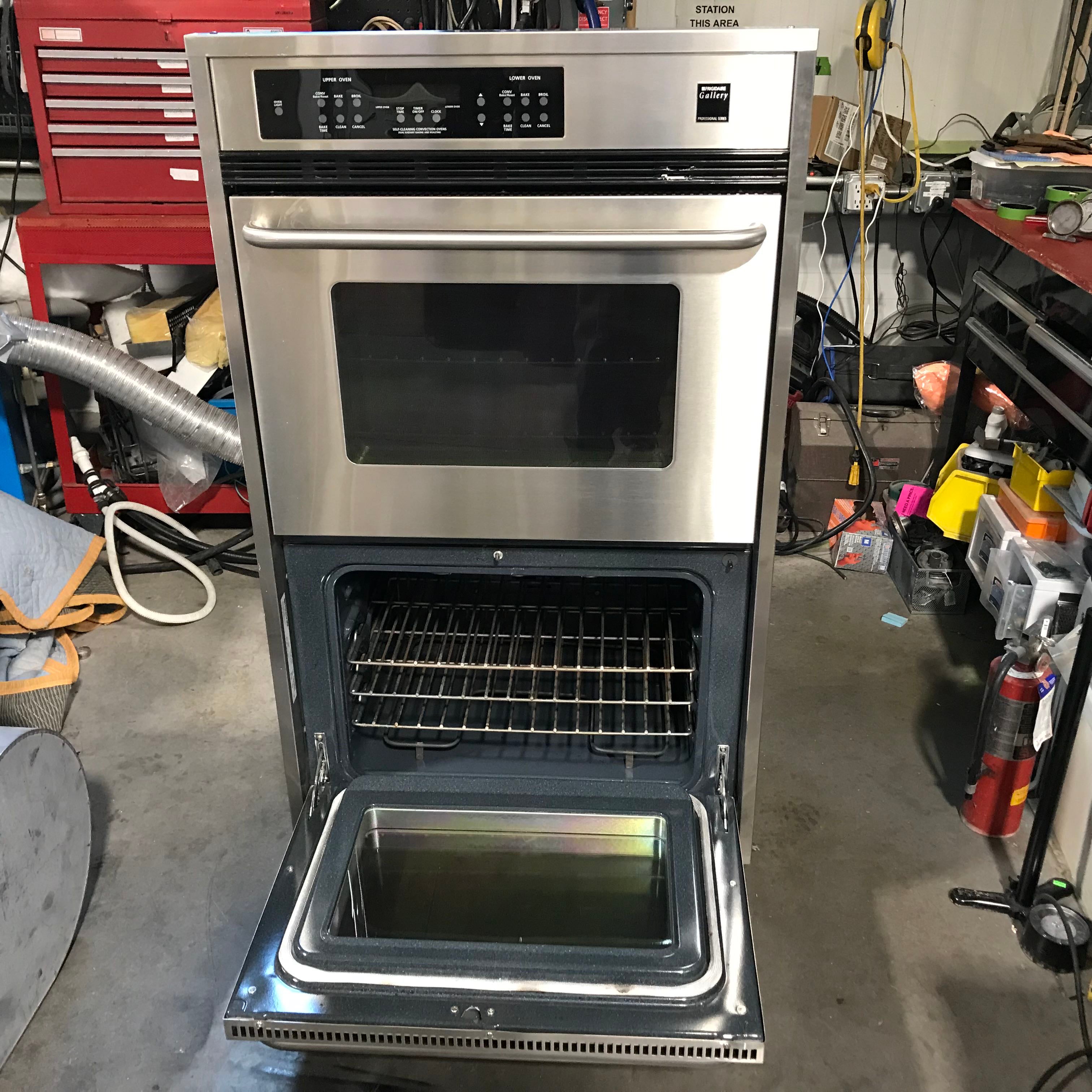 Frigidaire Gallery Stainless Steel Double Oven Wall Oven