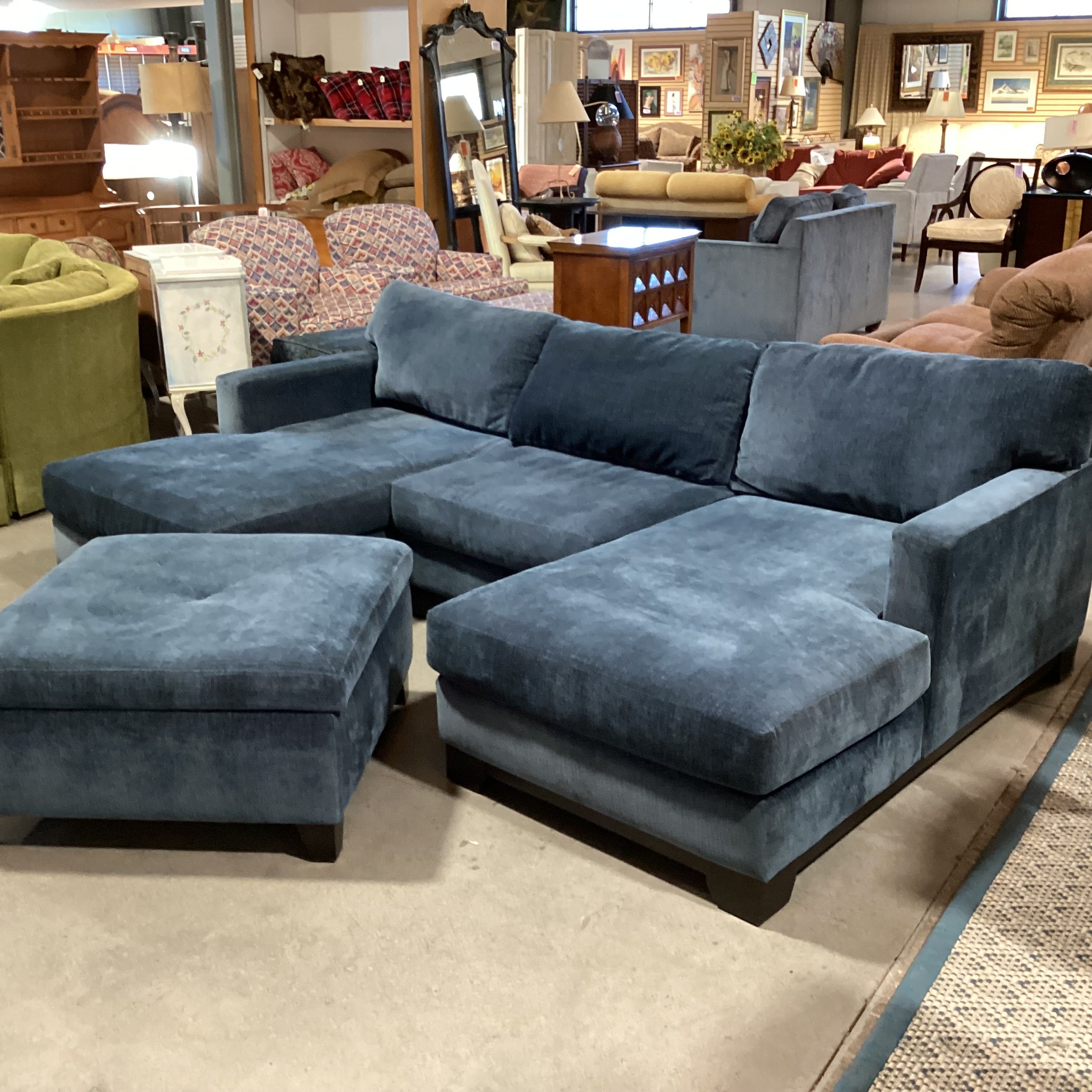 Jonathan Louis Blue Teal Chenille Velvet Woven 2 End Chaise with Storage Ottoman 4 Piece Sectional 103"x 64"x 64"x 30"