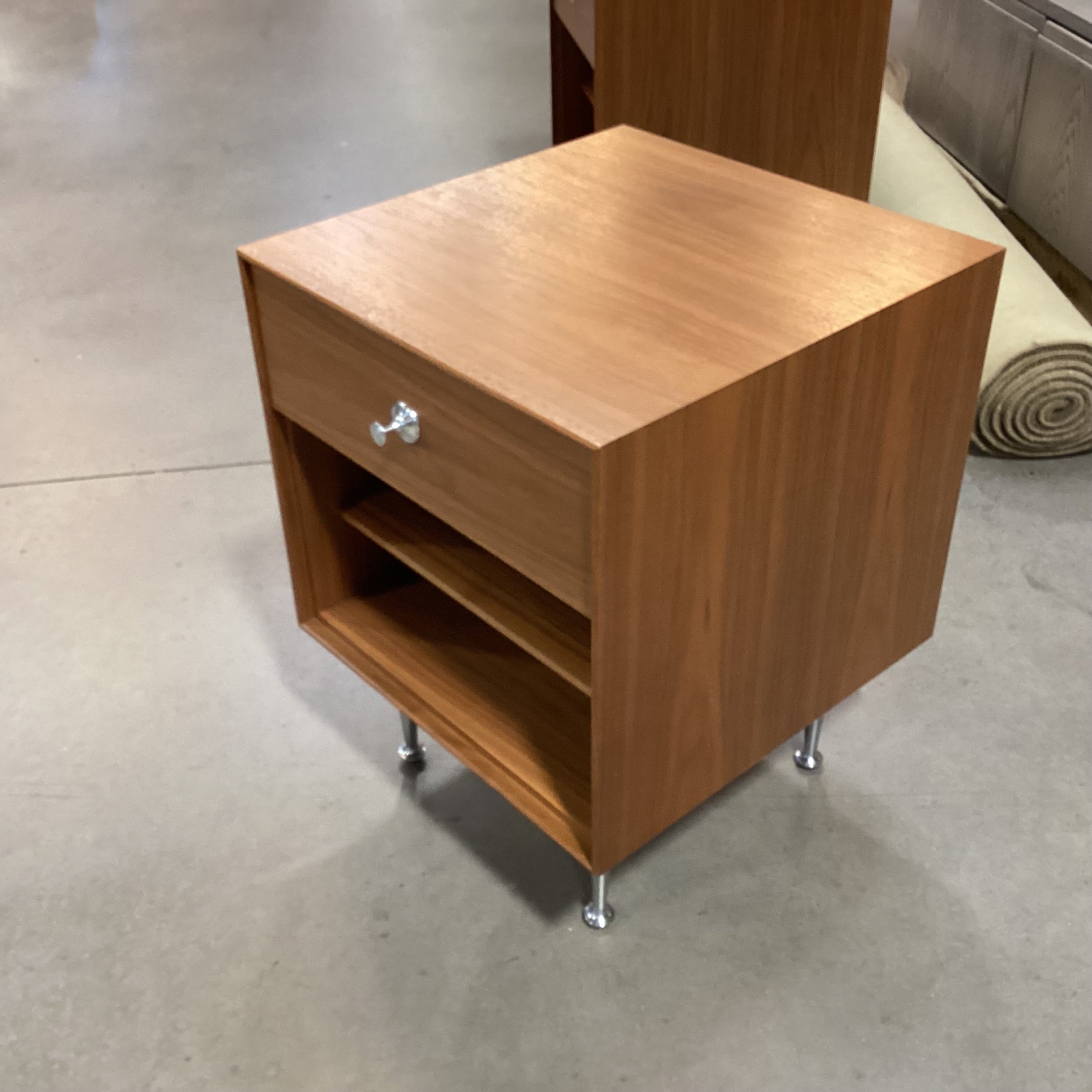 Herman Miller George Nelson Walnut Thin Edge Night Stand 18"x 18.5"x 24"