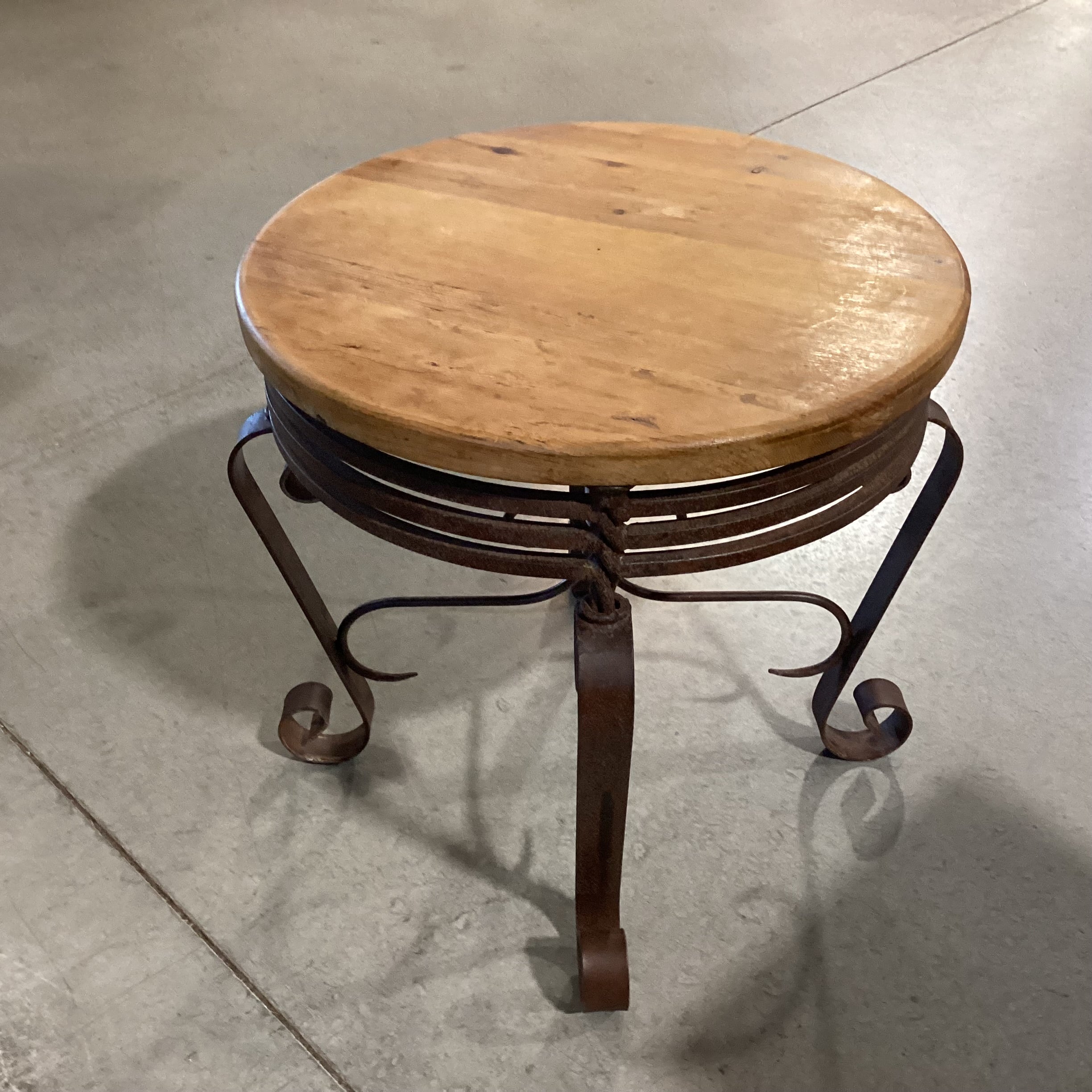 Rustic Wrought Iron & Wood Round End Table 24" Diameter x 22"