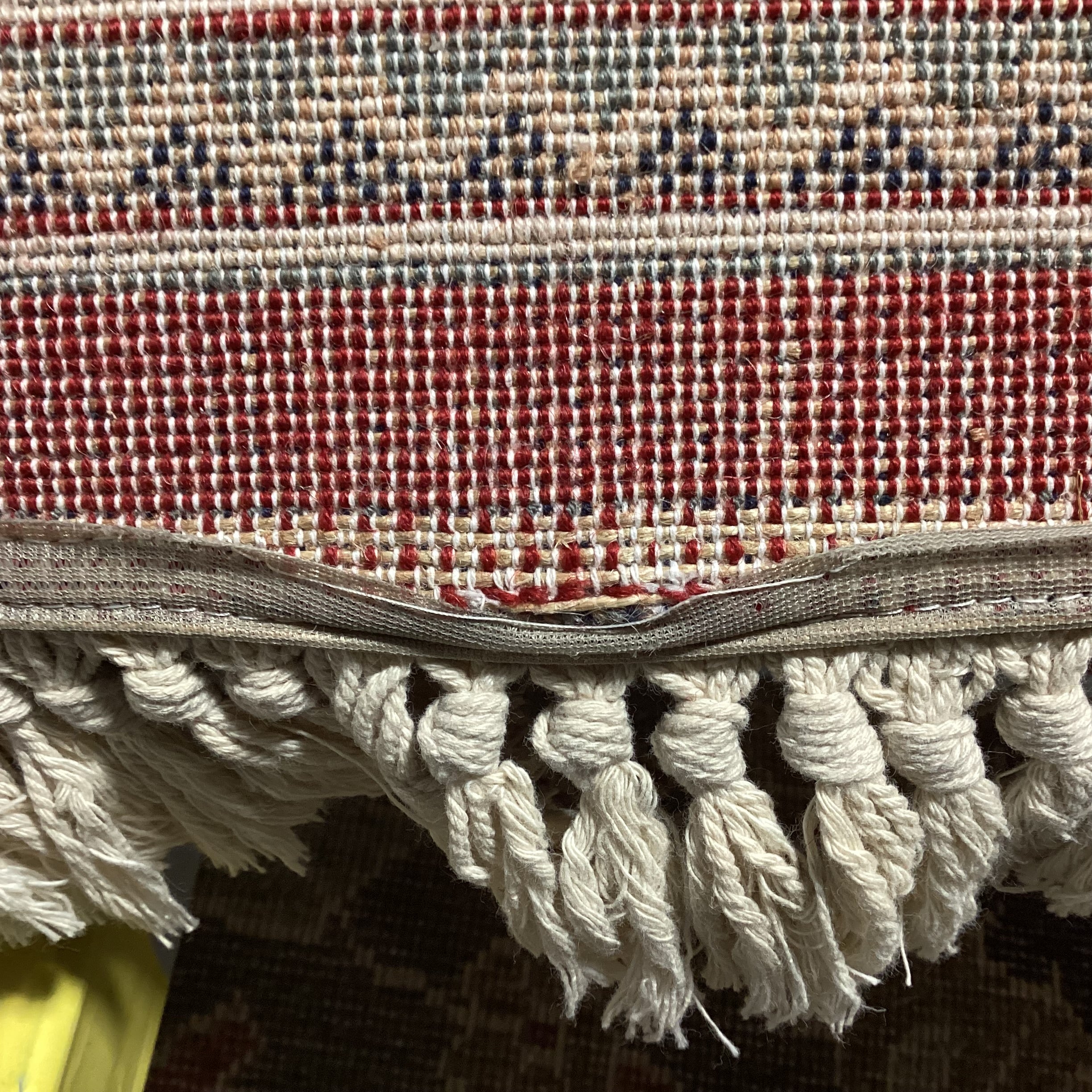 Foreign Accents Rug Gallery Red Navy Ornate Floral with Border & Fringe Rug 8'2"x 11'5"