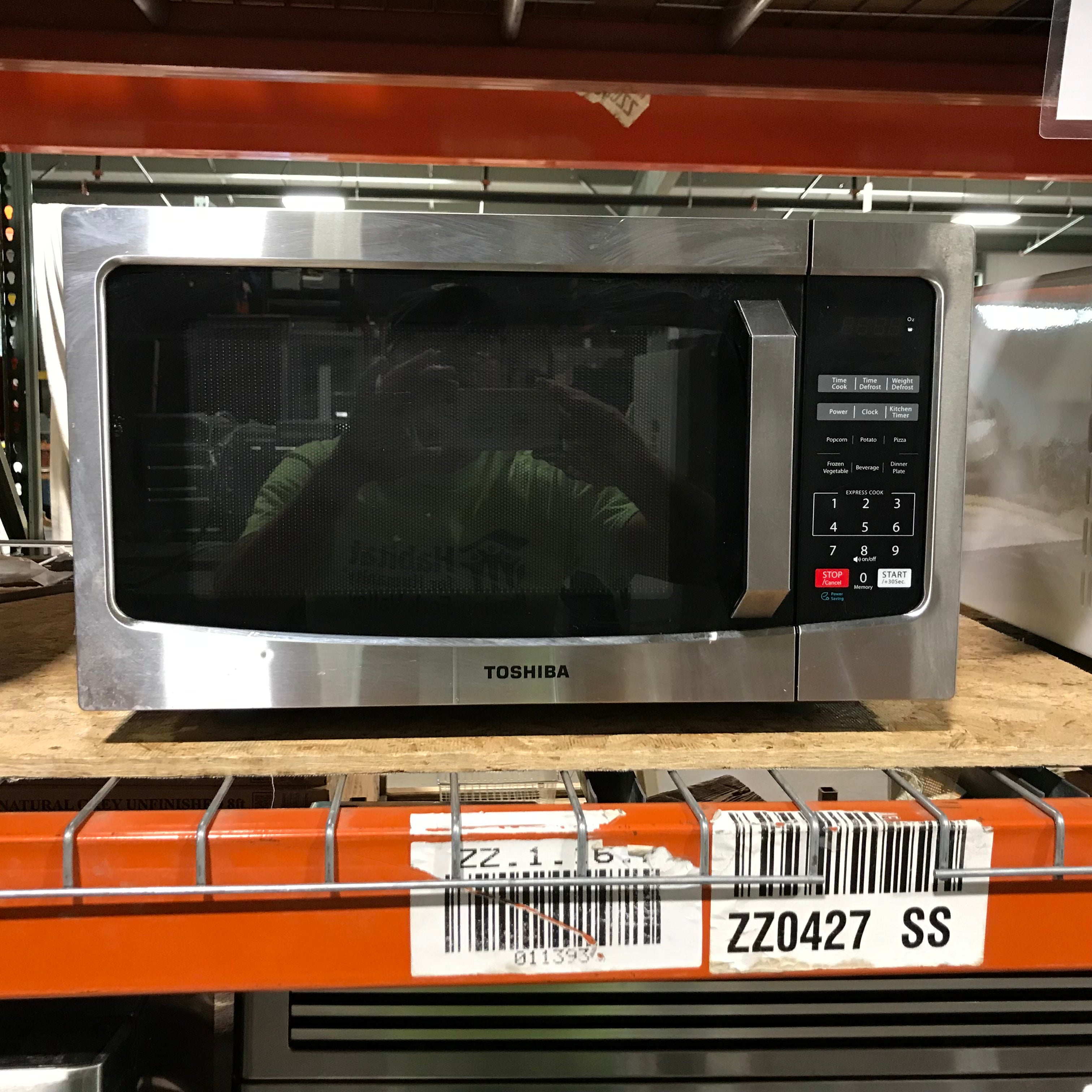 Toshiba Stainless Steel Counter-Top Microwave 20"x 15"x 12"