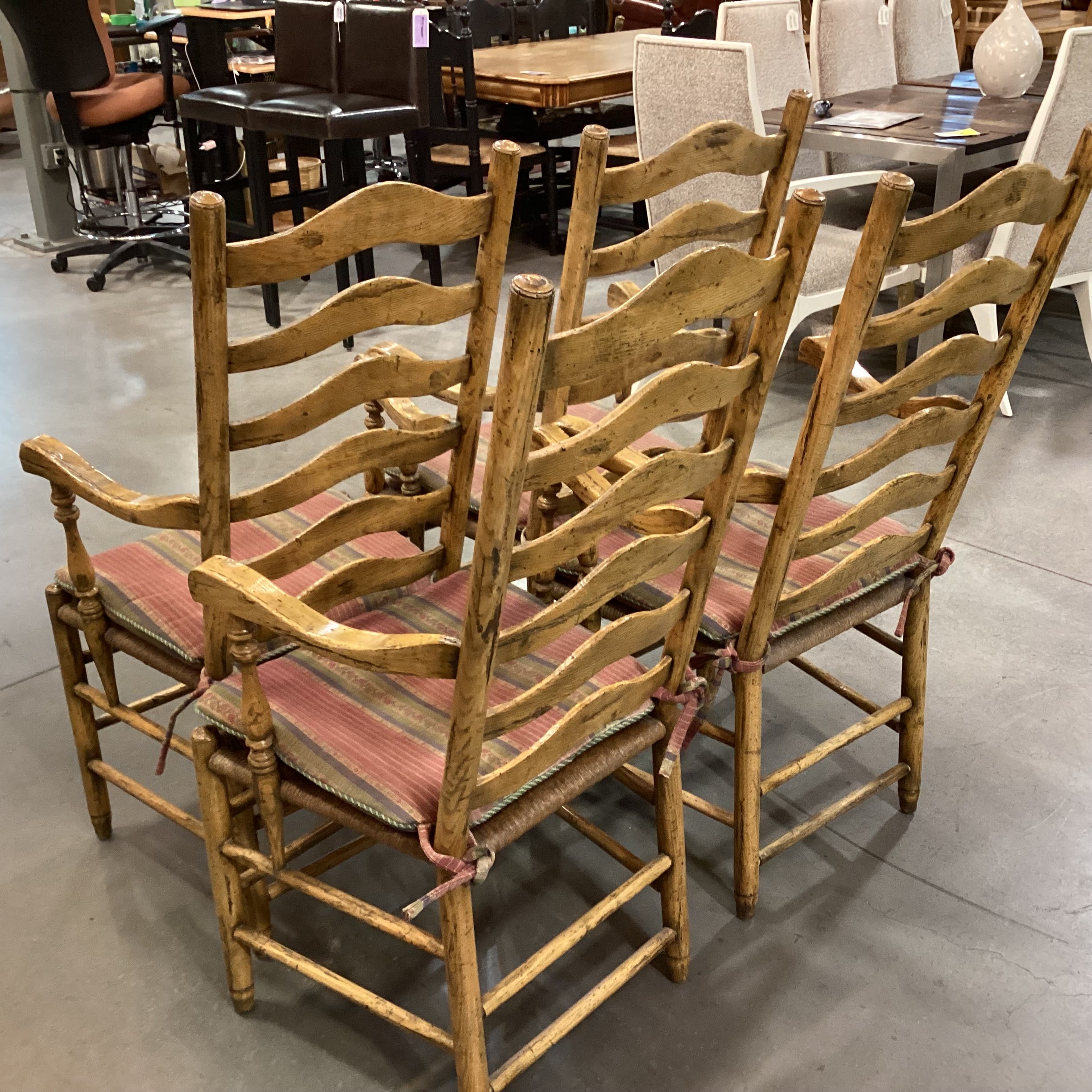 SET of 4 Vintage Light Antiqued Distressed Finish Ladder Back with Rush Seat Armed Dining Chairs 24"x 24"x 46"