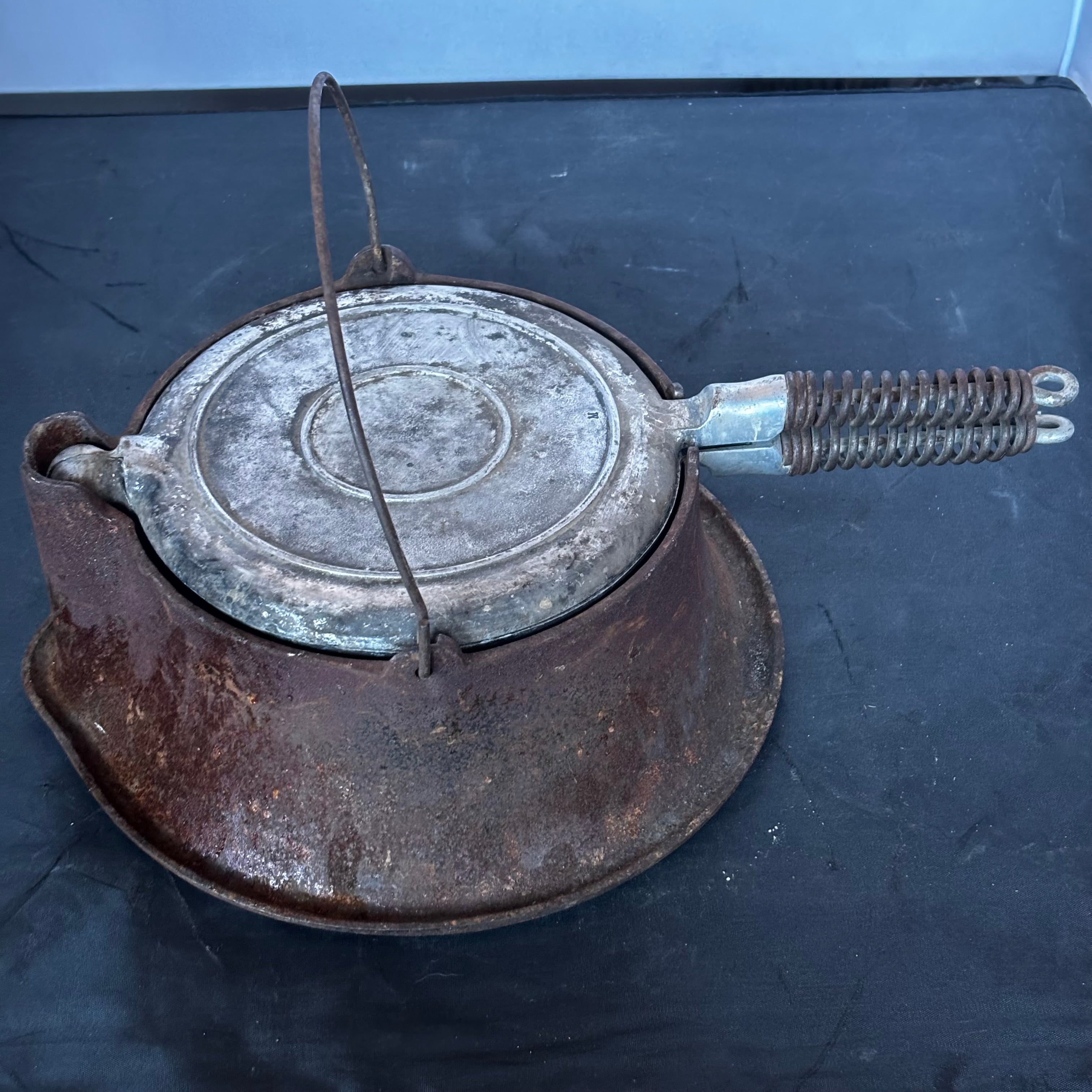 Antique Cast Iron Wagner Ware Waffle Iron, 15" x 5"