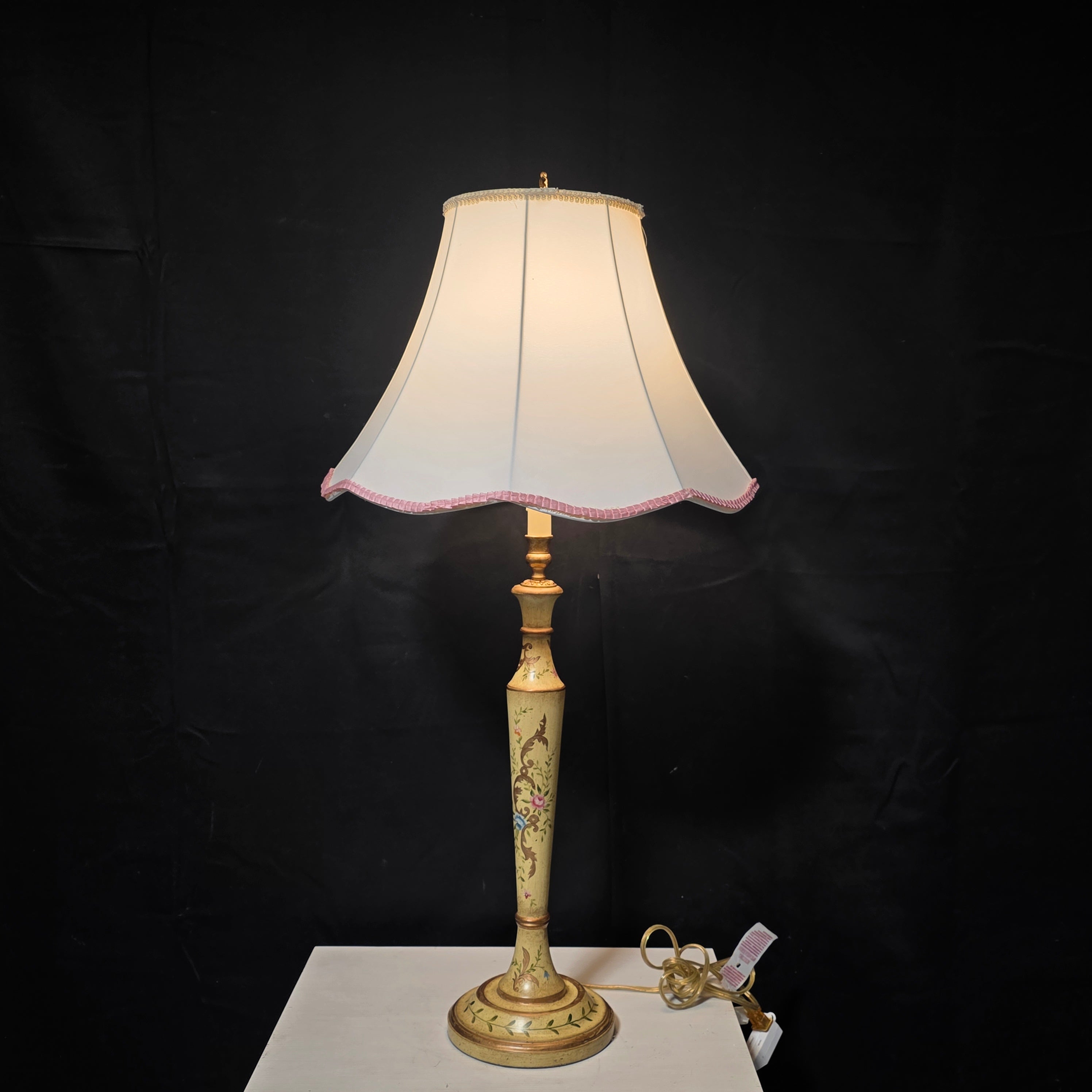 Bradburn Gallery Sweet Floral Lamp with Pink Ribbon Lined Shade 18"Dx37"