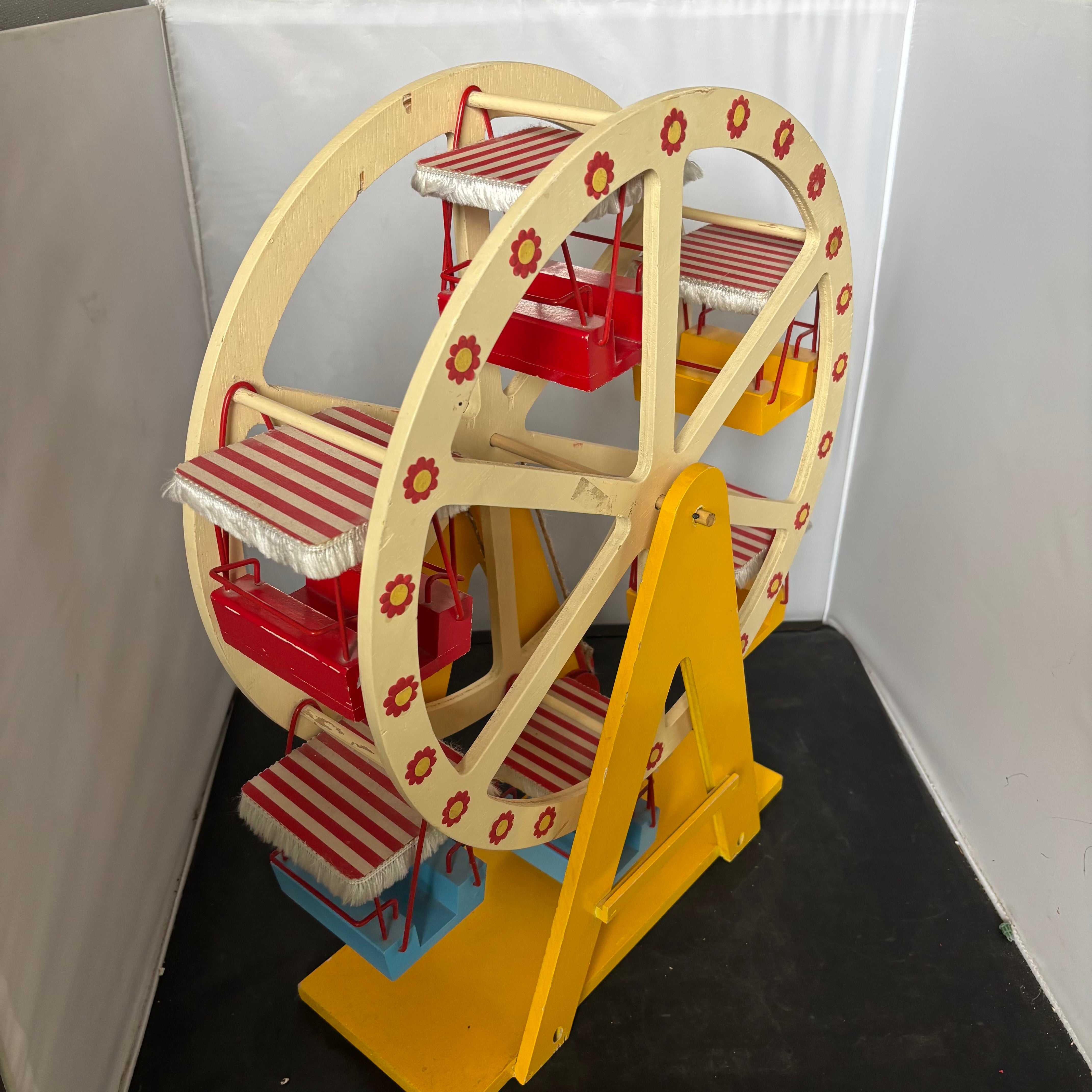 Vintage Handmade Painted Wooden 6 Car Cupcake Ferris Wheel, 17.5" x 8" x 23"