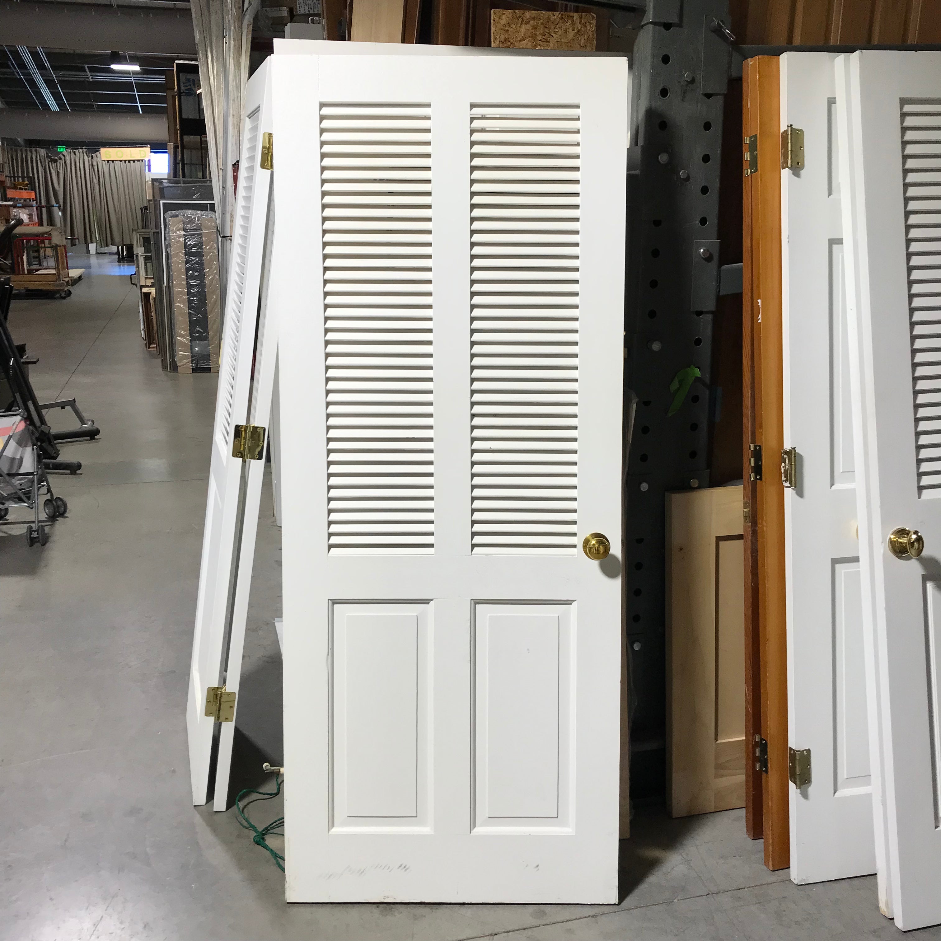 32"x 78.75"x 1.5" White Half Louvered Laundry Interior Door