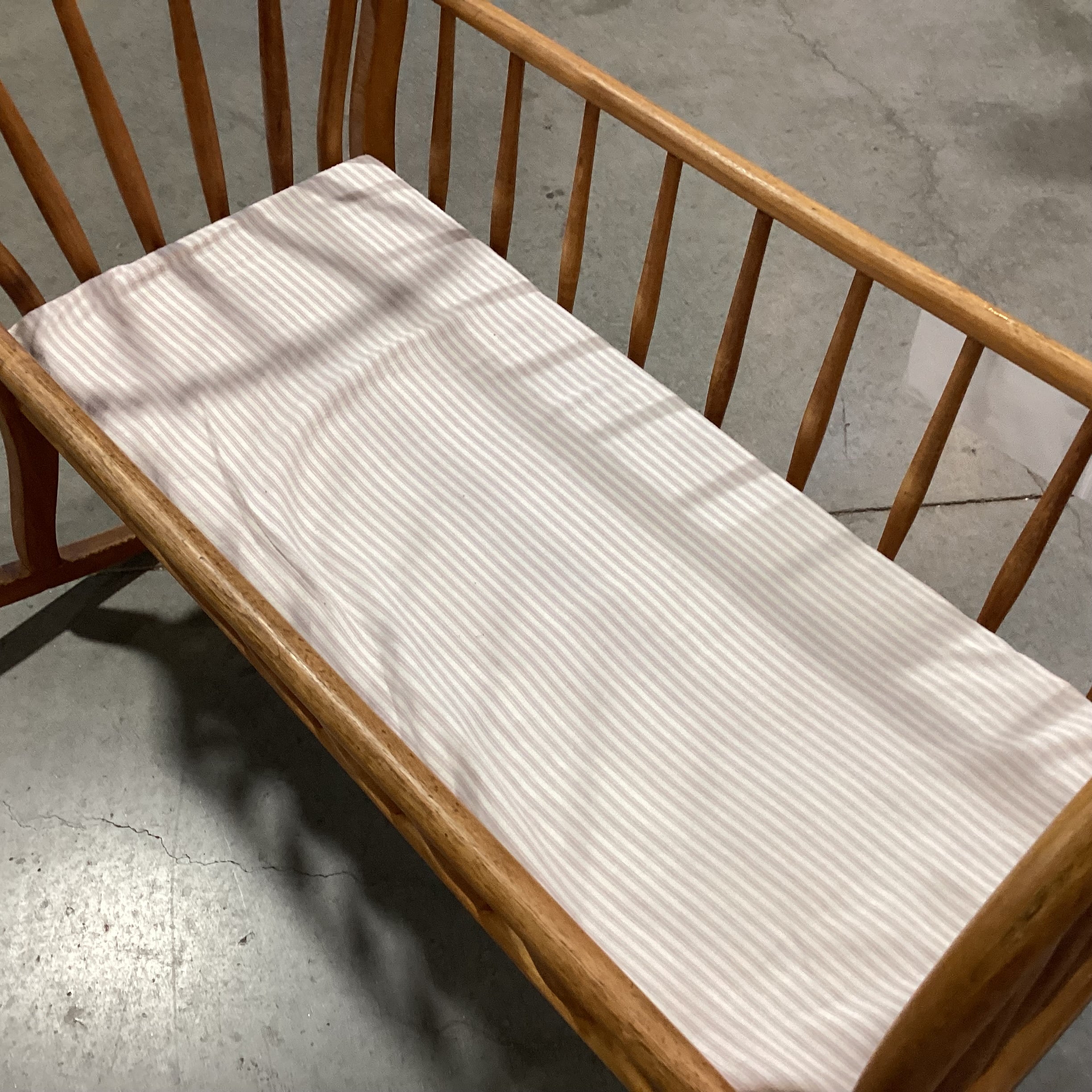 Antique 1897 Spindle Arch Rocking Cradle 39"x 32"x 32"