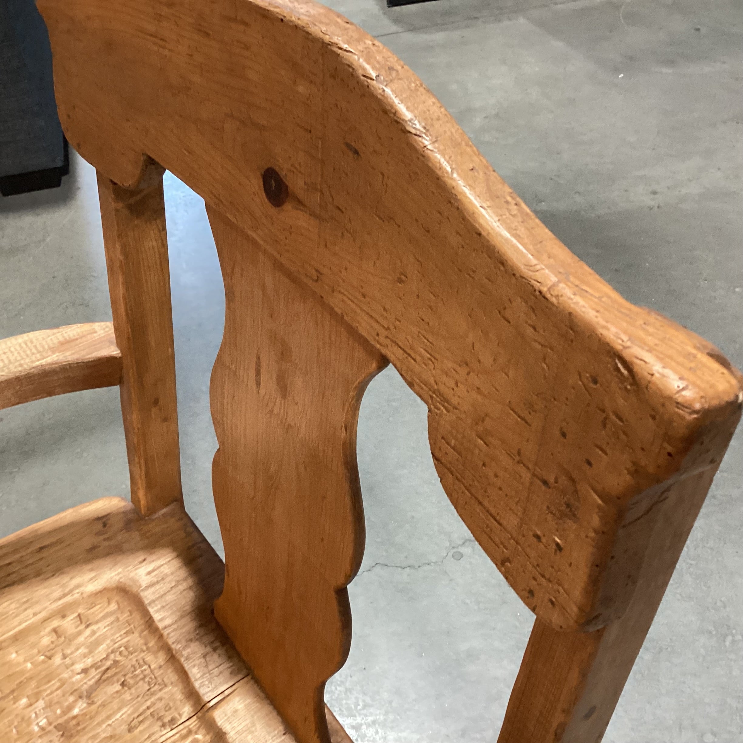 Vintage Natural Carved Wood with Green Cushion Chair 30"x 27"x 41"