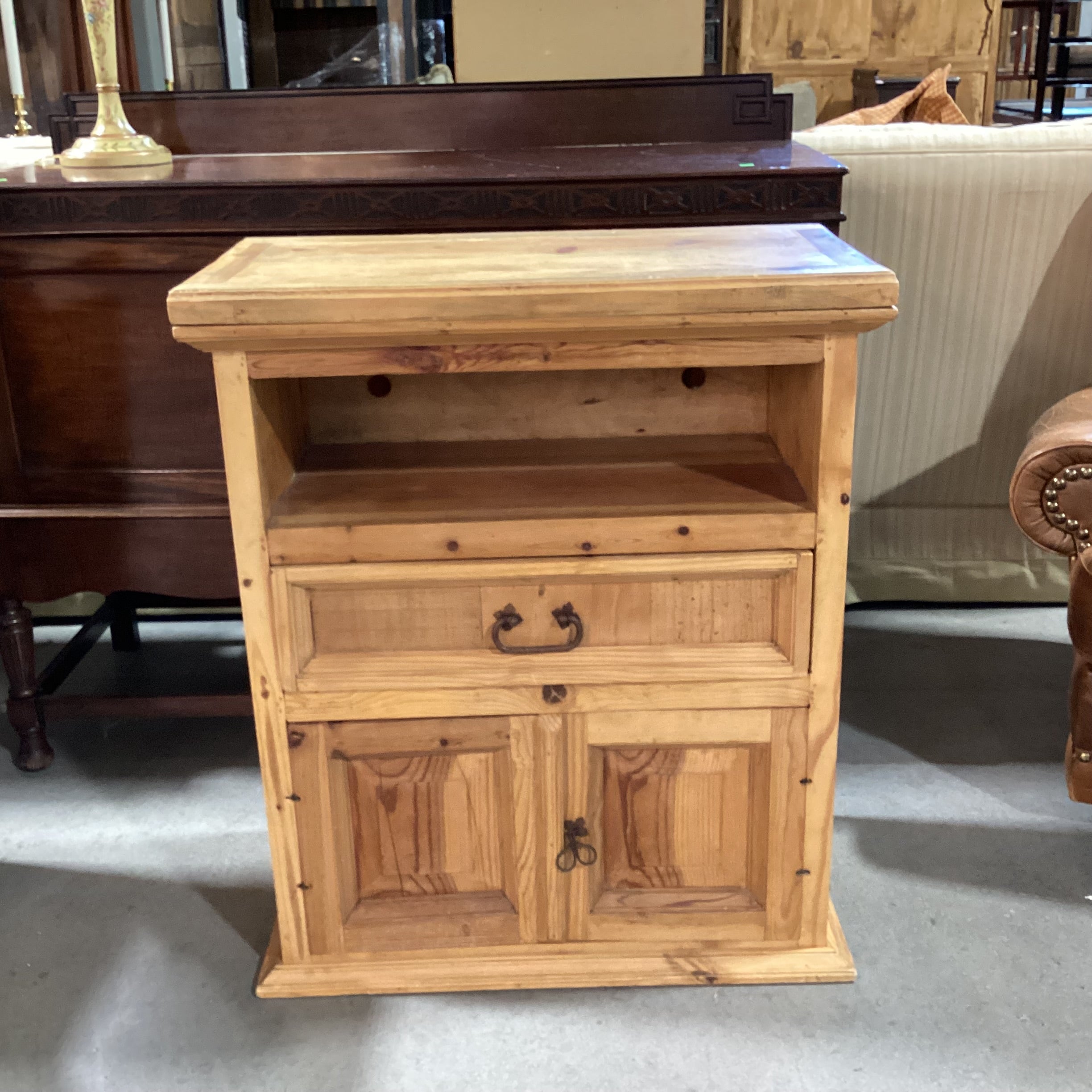 Solid Rustic Pine 1 Drawer 2 Door Turn Top Cabinet Console 31"x 16"x 36"