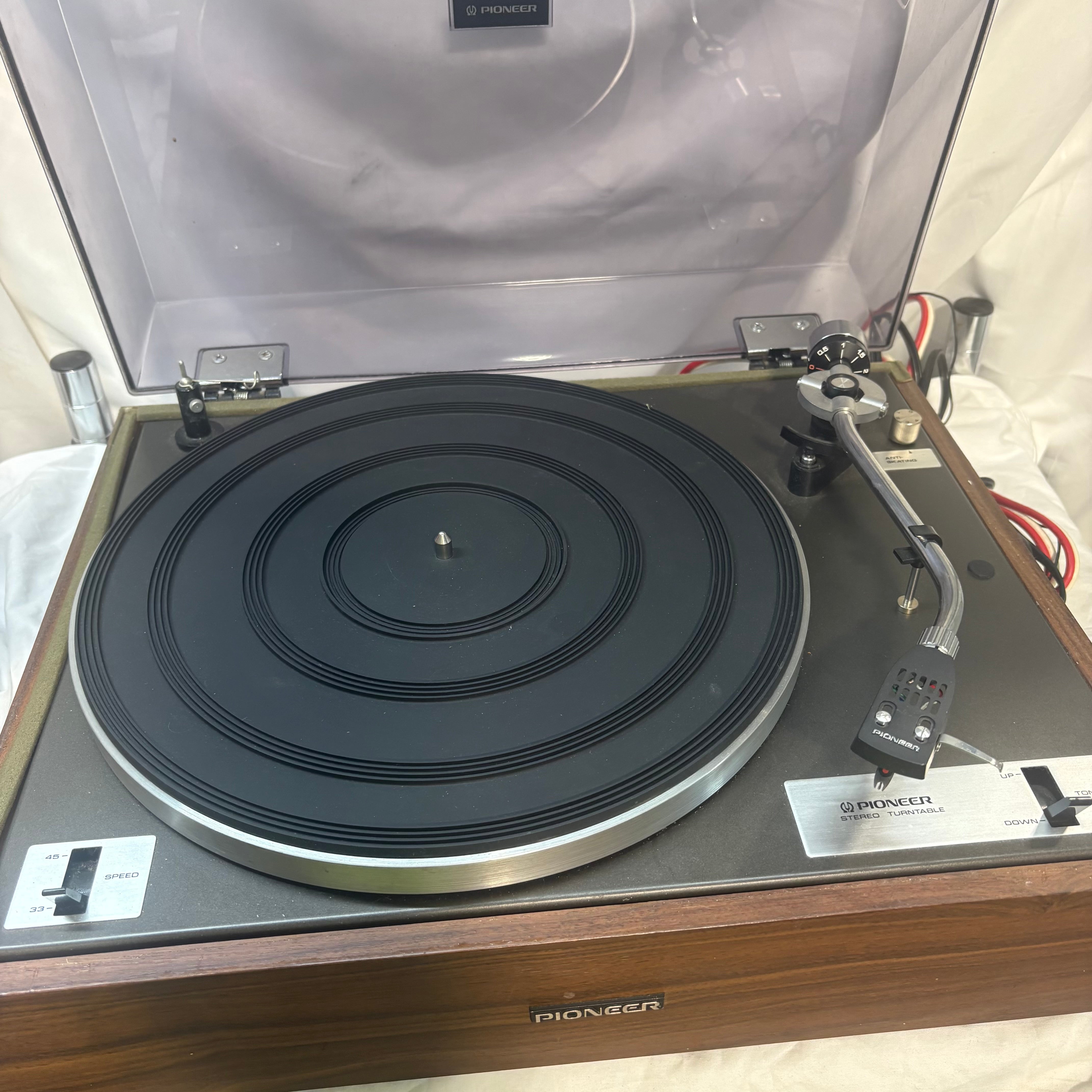 Vintage Pioneer PL-10 manual belt-drive turntable