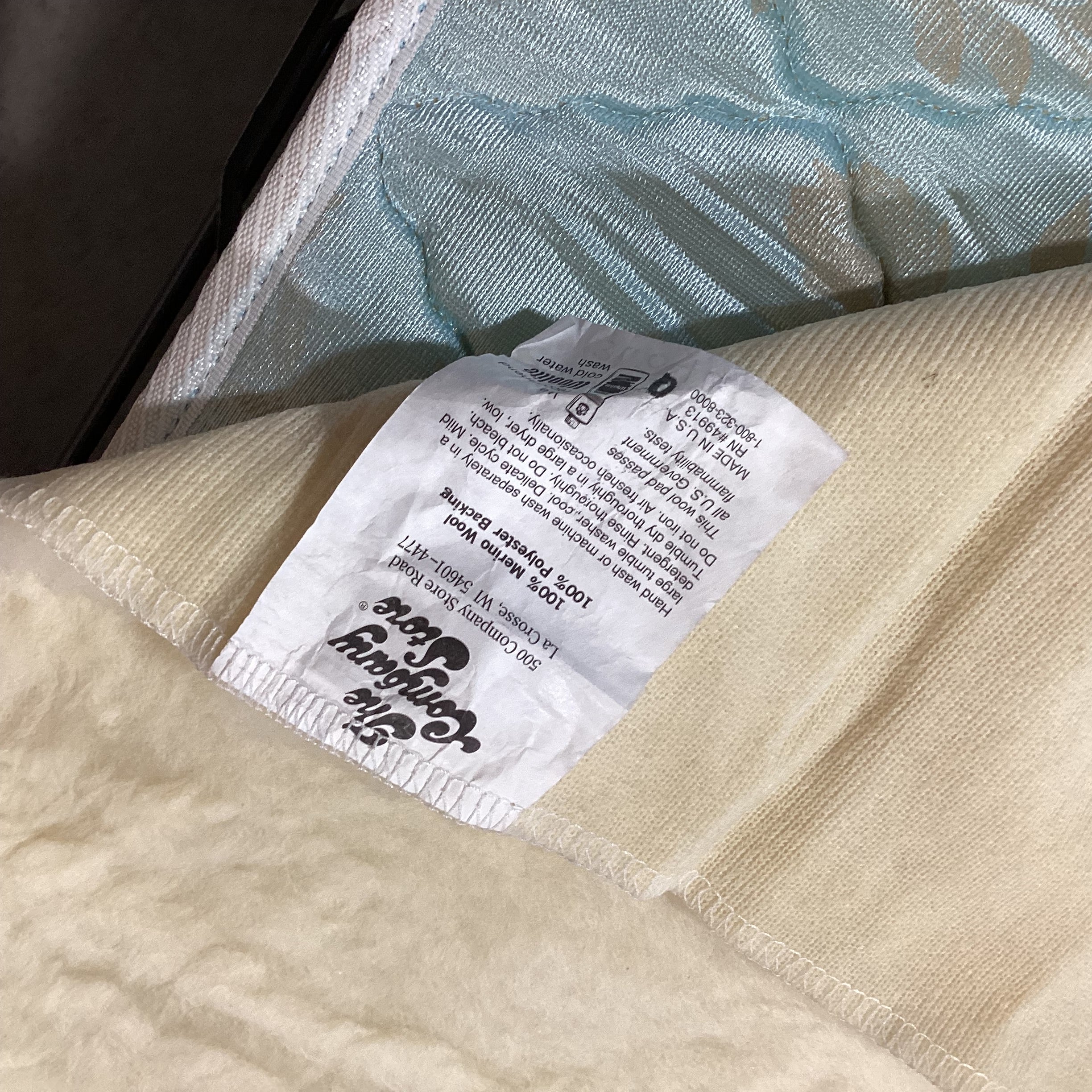 Pottery Barn Green Velvet Down Mix Queen Sleeper Sofa 84"x 42"x 32"