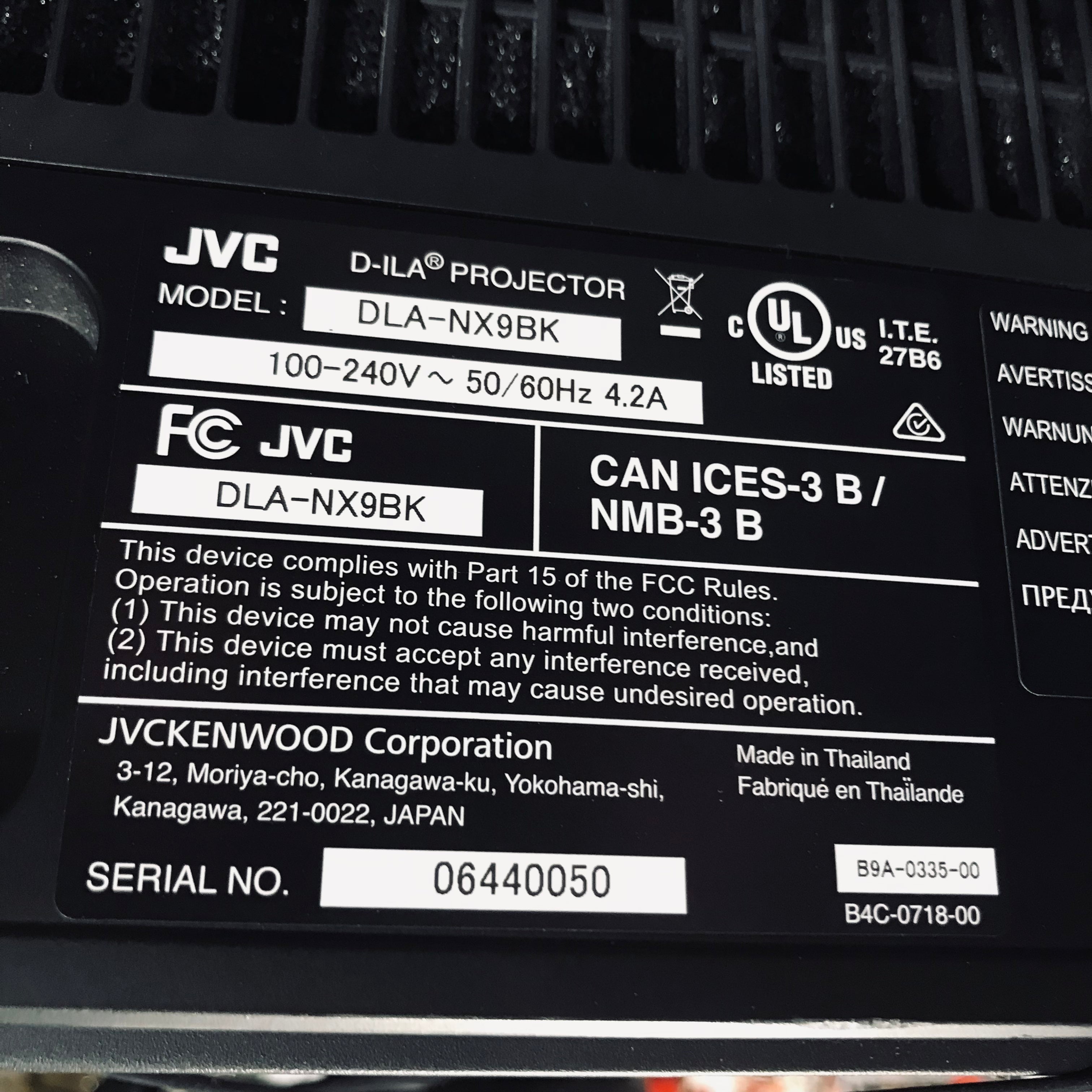 JVC DLA-NX9 D-ILA Home Theater Projector
