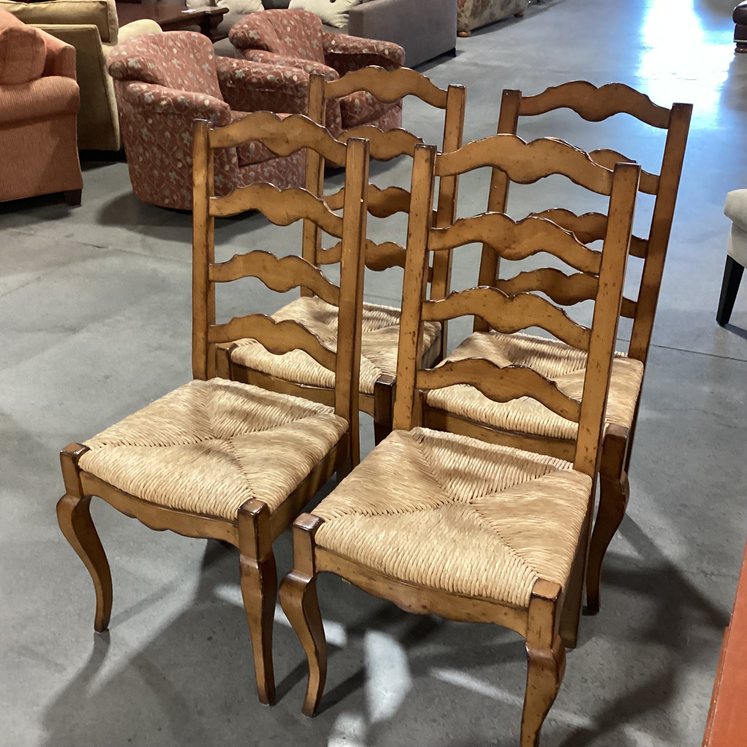 Set of 4 Antiqued Finish Carved Wood Ladder Back & Rush Seat Dining Chairs