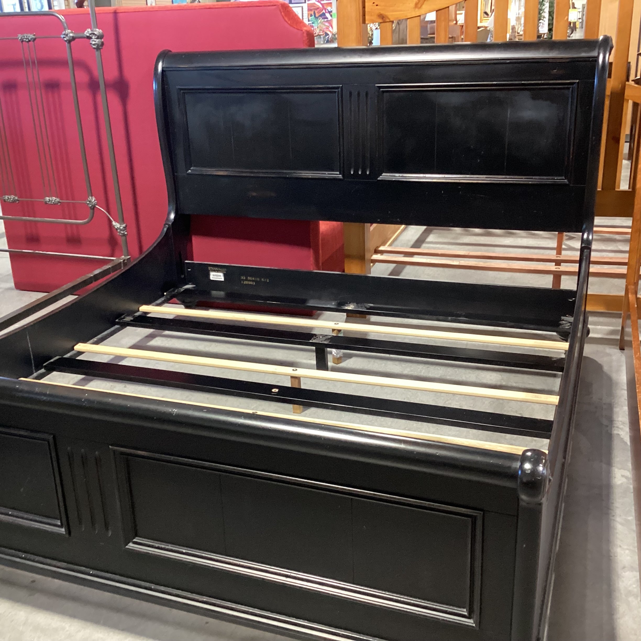 KING Ethan Allen Black Finish Wood Panel Detail Sleigh Bed Set 81"x 90"x 52"