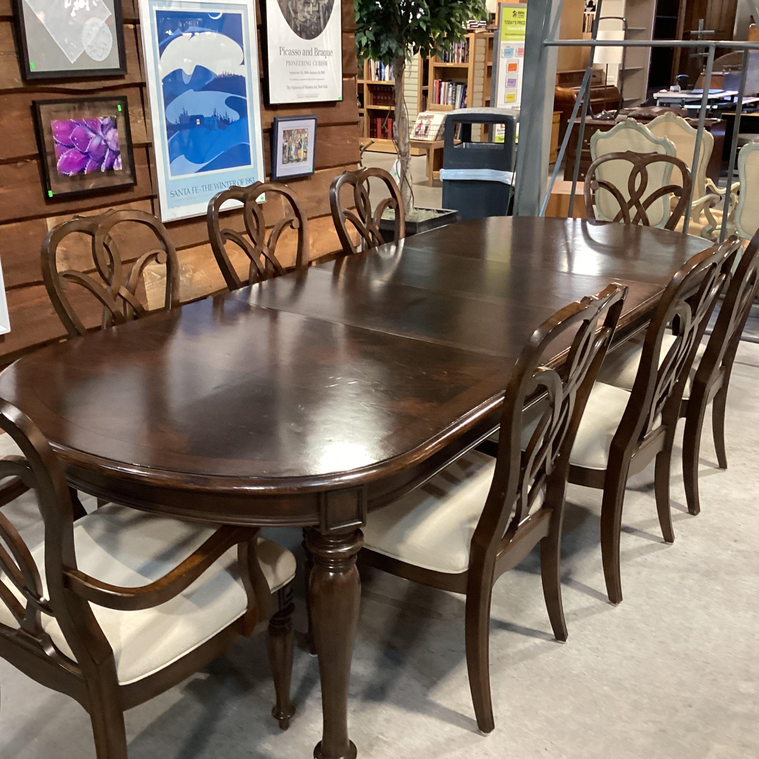 Hooker Furniture Dark Finish Wood & Veneer 2 Leaf Table with 8 Chairs Dining Set 112"x 44"x 30.5"