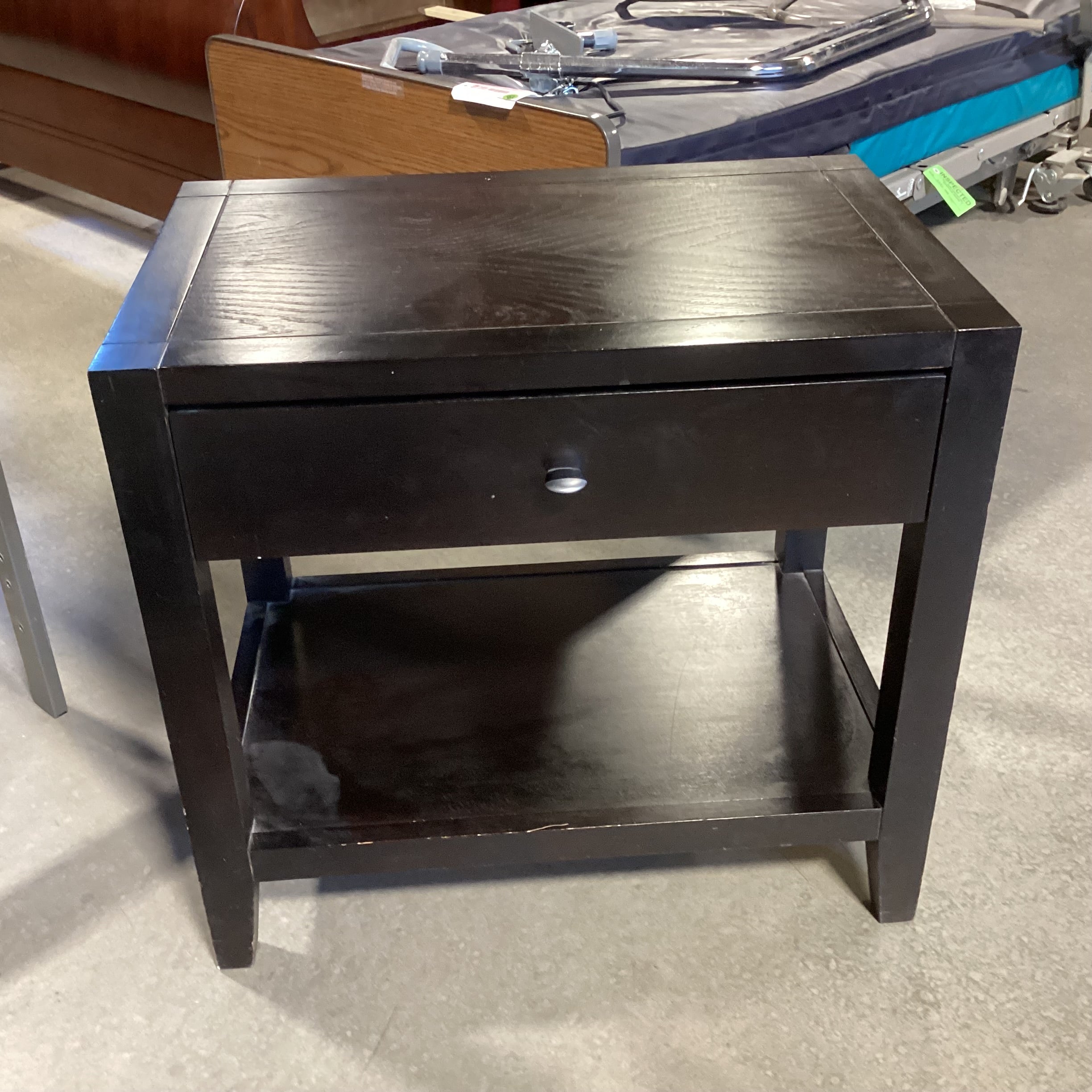 Baronet Dark Finish Wood 1 Drawer with Bottom Shelf Nightstand 28"x 18.5"x 26"