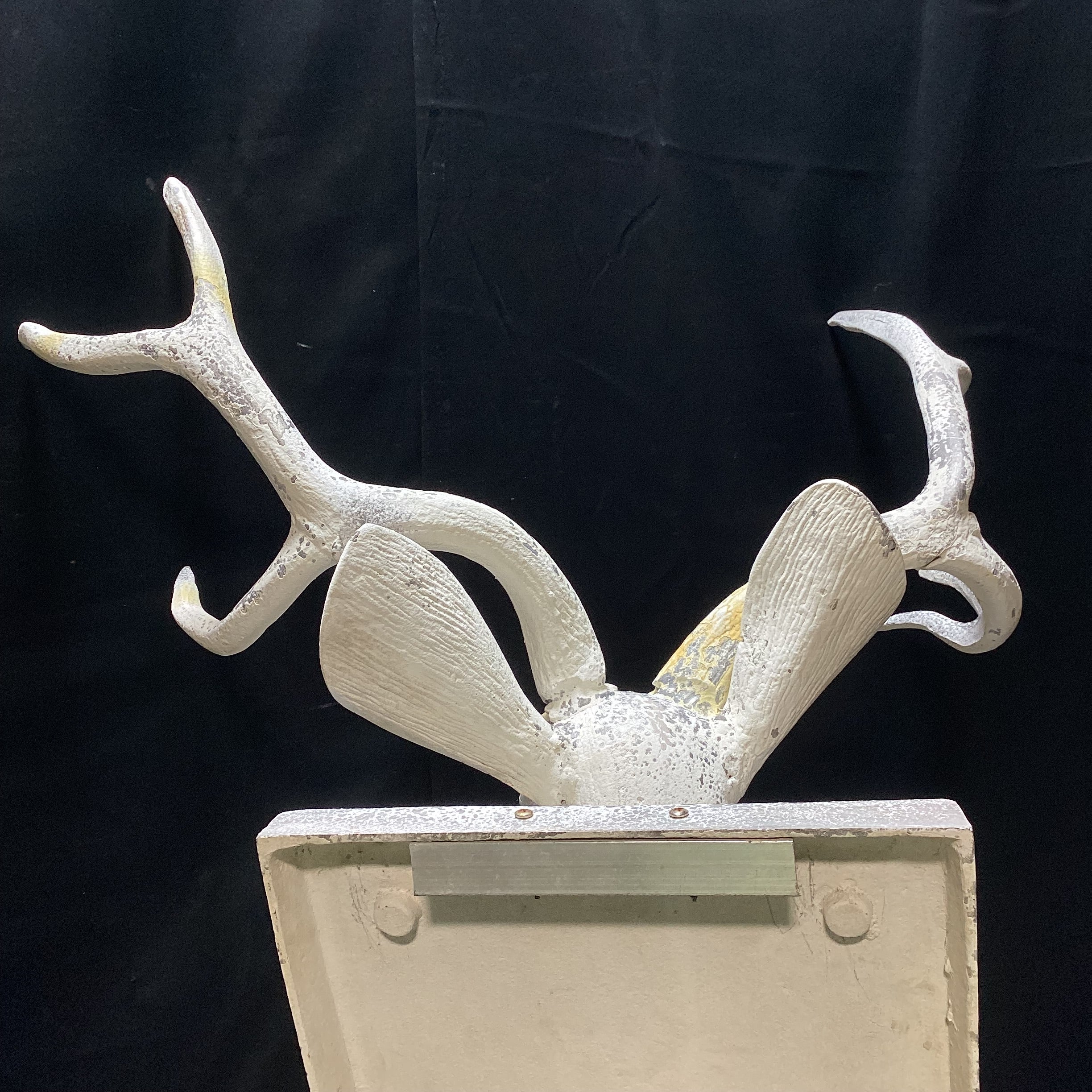 Rustic Shabby Chic Aluminum Cast Of Deer Head On Plaque 28" x 14" x 37"