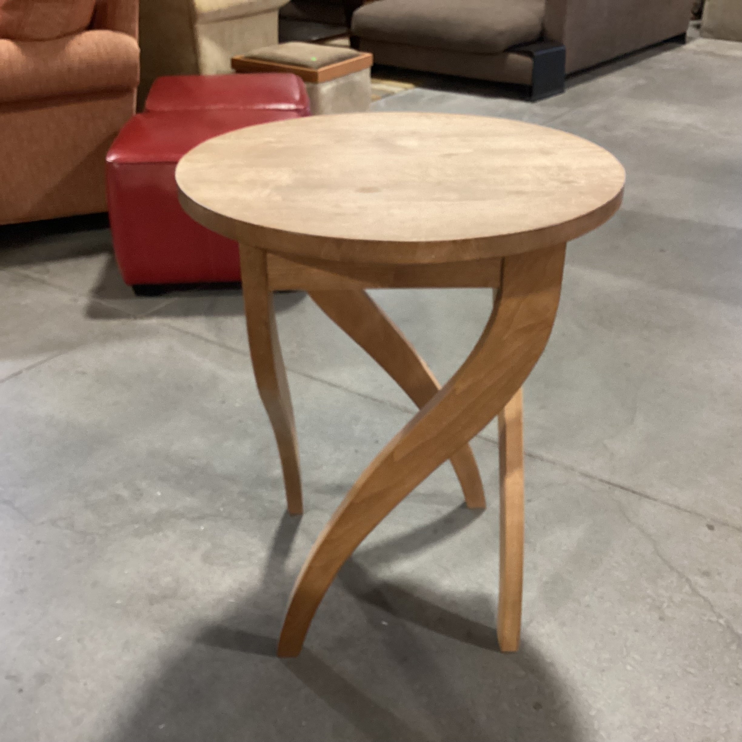 Jaume Torras Style Natural Wood Round & Sculpted Carved Legs End Table 24" Diameter x 29"