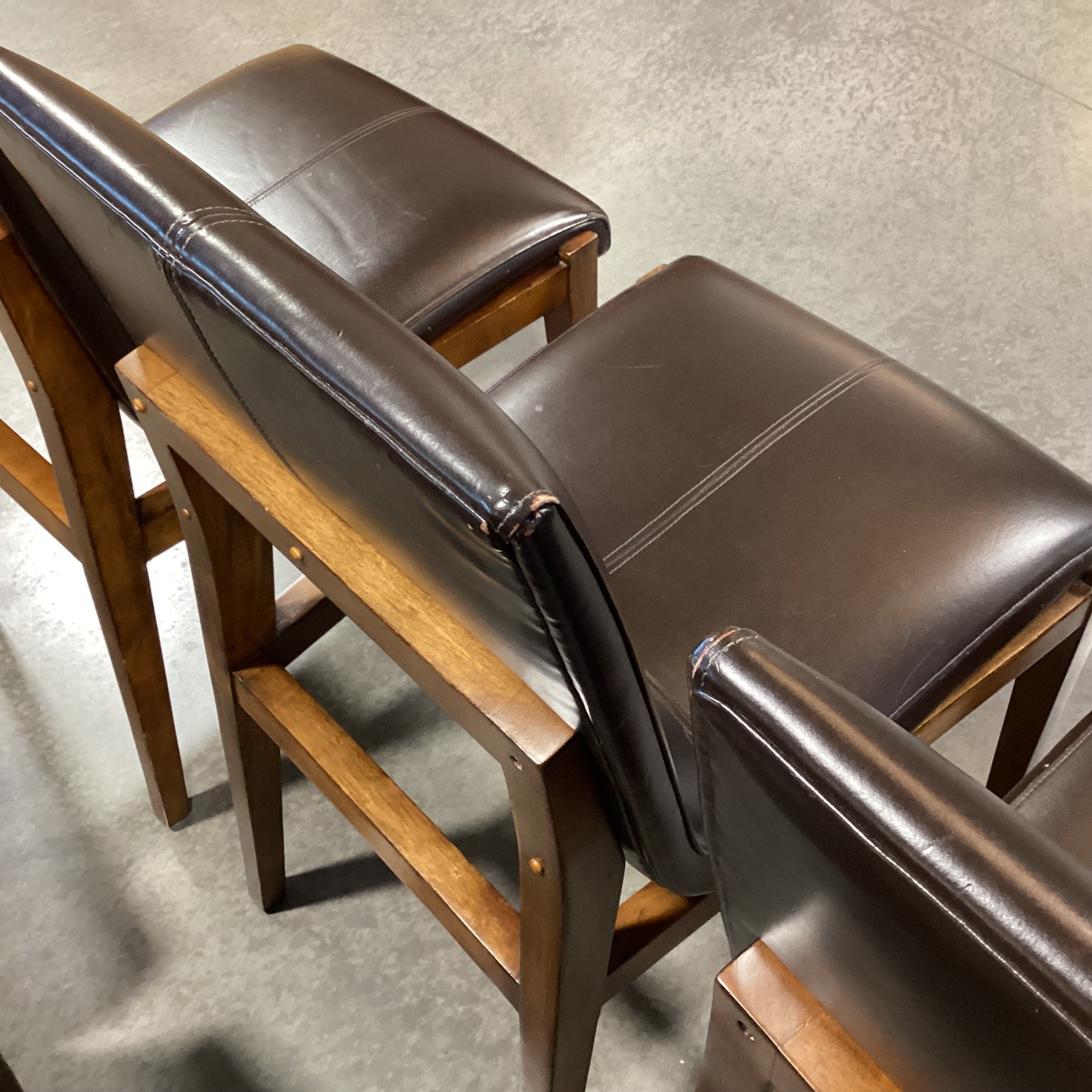 SET of 6 Brownstone Mid Century Style Chocolate Leather & Wood Dining Chairs 21"x 25"x 37"