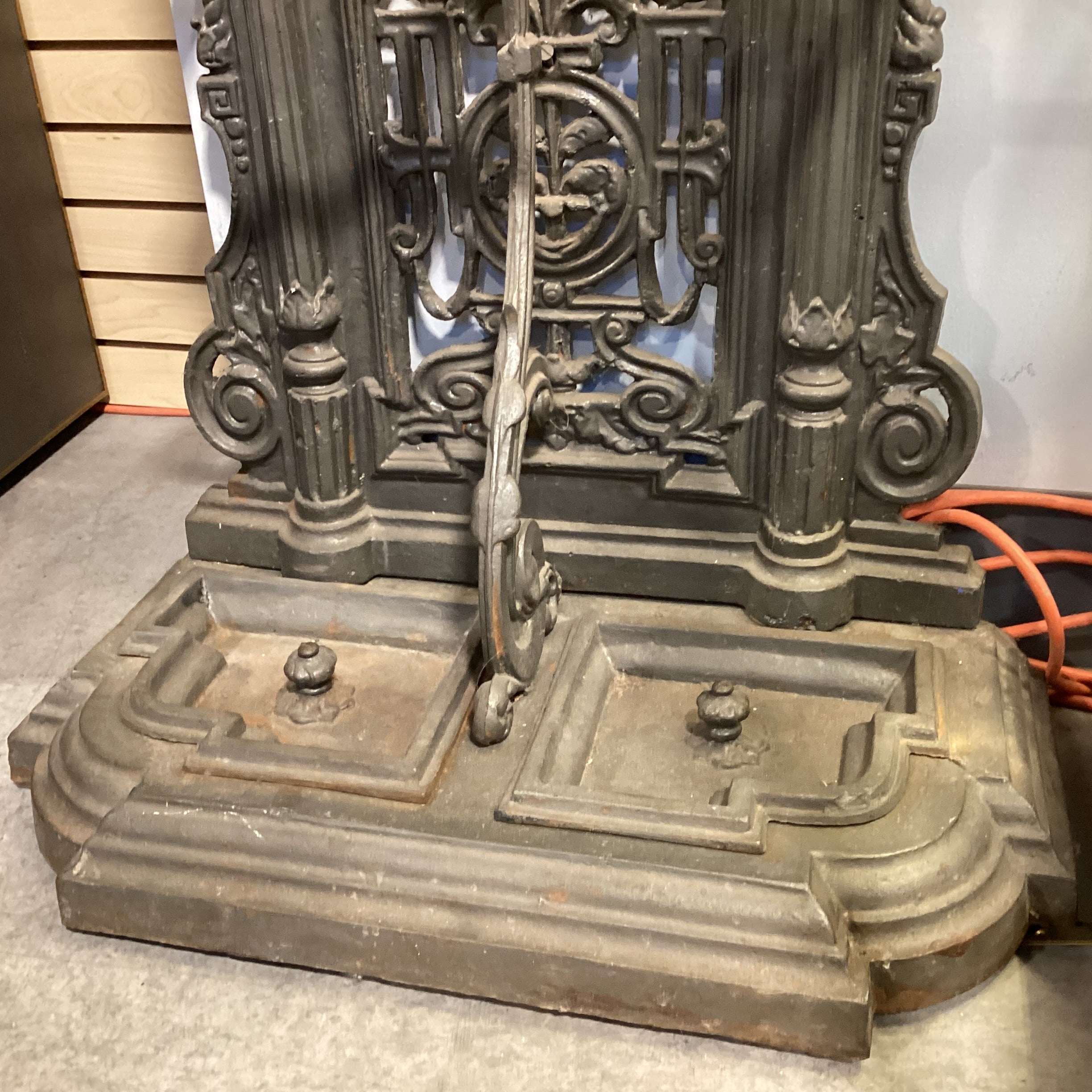 Antique Victorian Ornate Cast Iron Coat Hat & Umbrella Coat Rack Hall Tree 28"x 14"x 72"