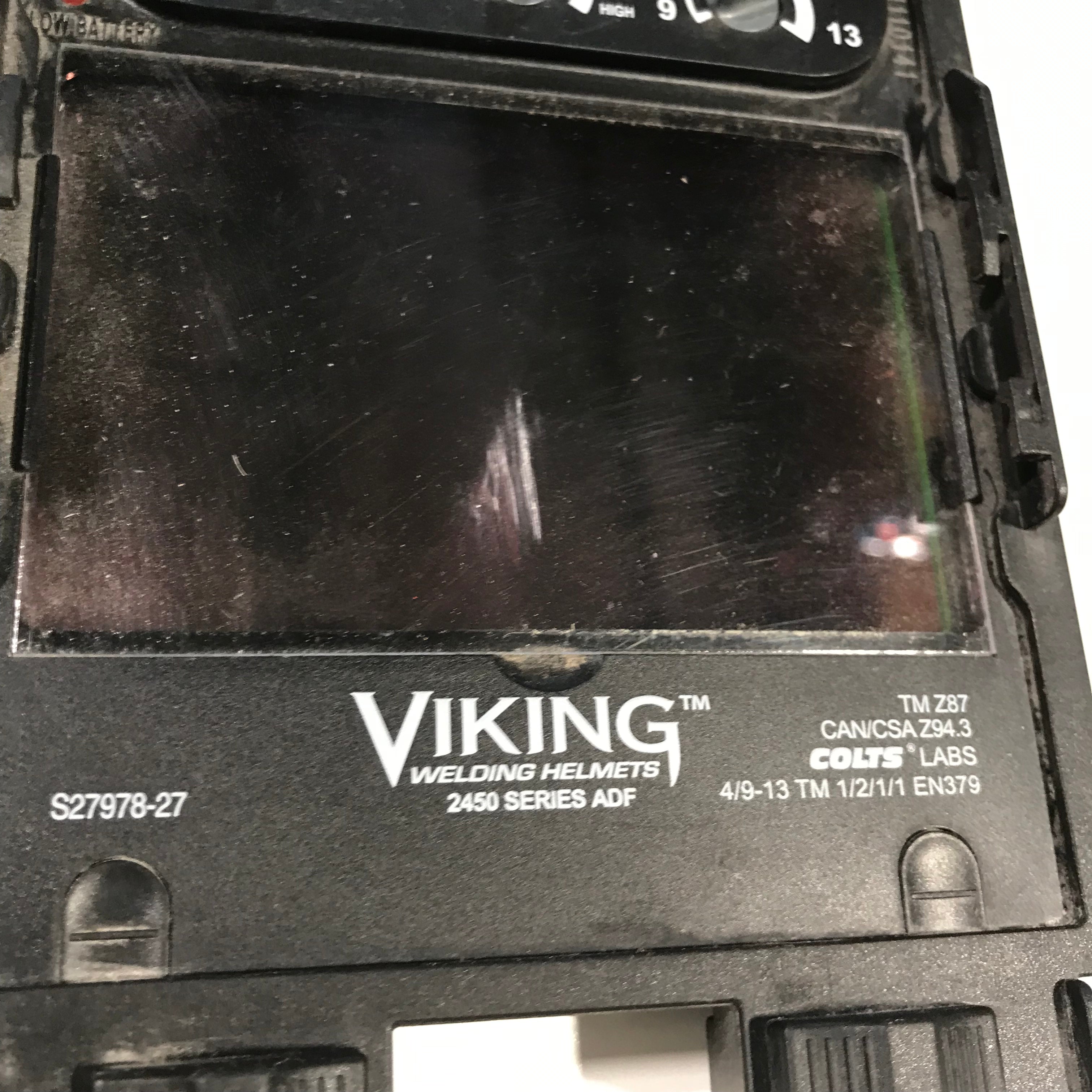 Lincoln Electric Viking 2450 Series ADF Welders Helmet