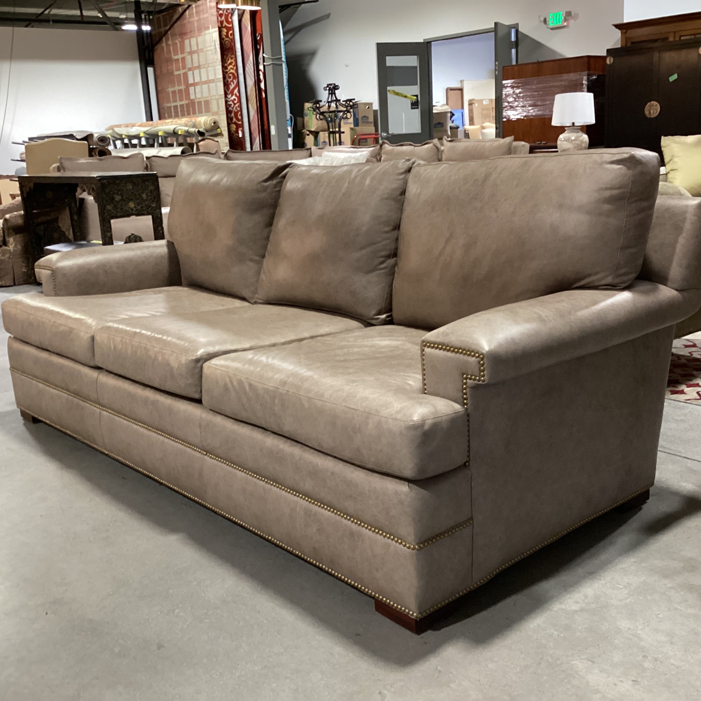 Hancock & Moore Chelsea Distressed Taupe Leather Nailhead Key Style Arm Sofa 92"x 42"