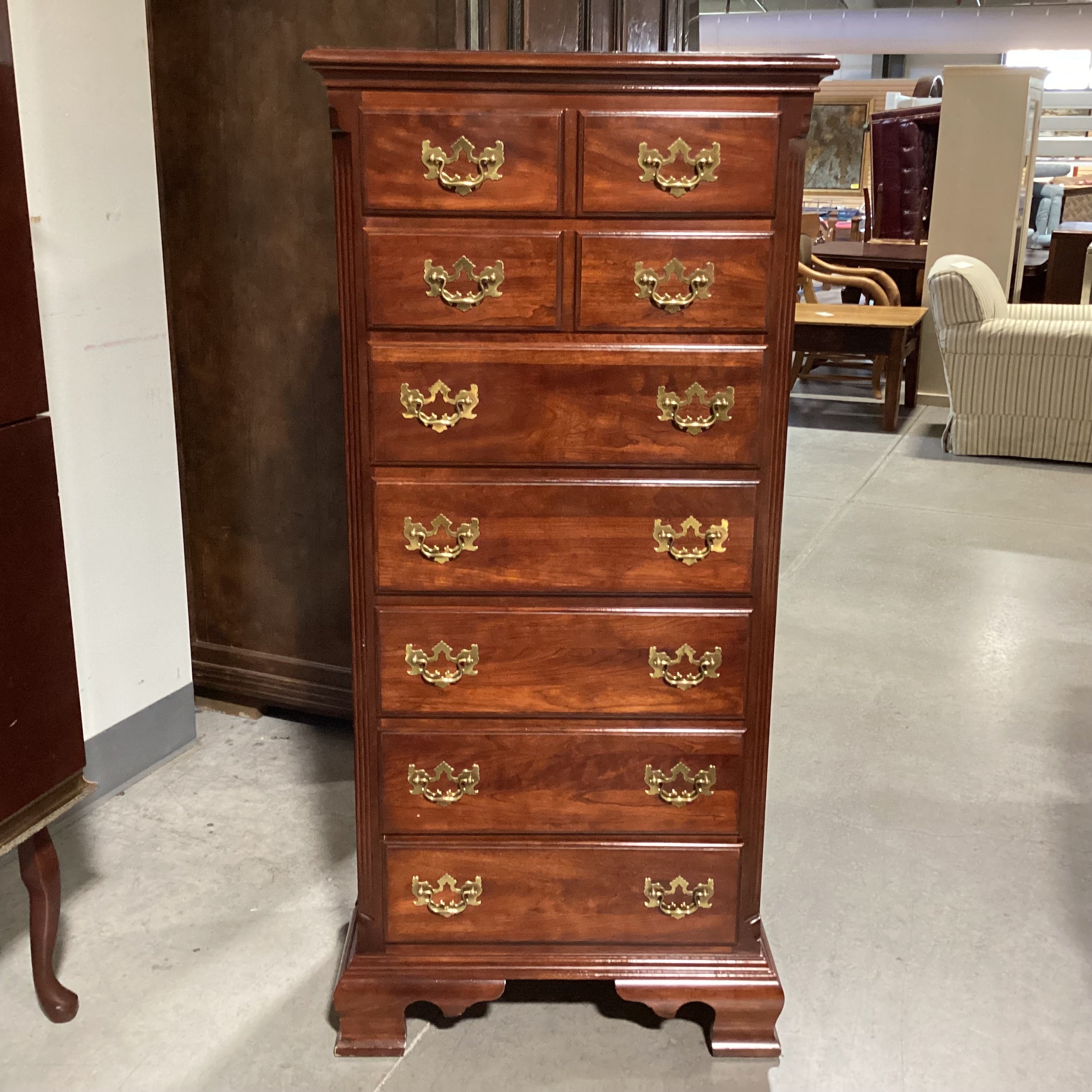 Lineage Mahogany Finish Wood 7 Drawer Chest 26"x 17"x 57"