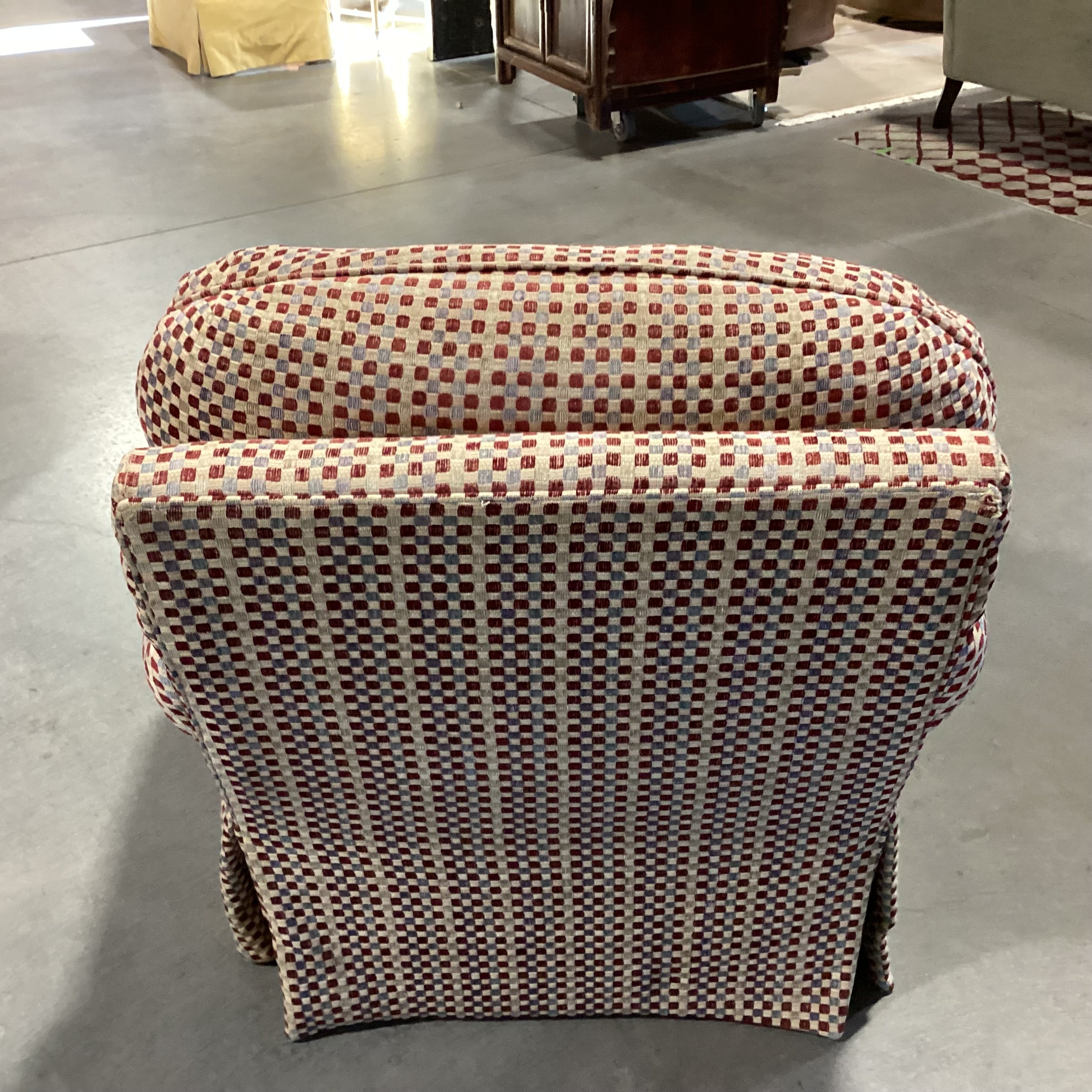J Banks & Stanford Furniture Gold Red Blue Green Checker Woven Upholstered Swivel Chair 33"x 36"x 31"