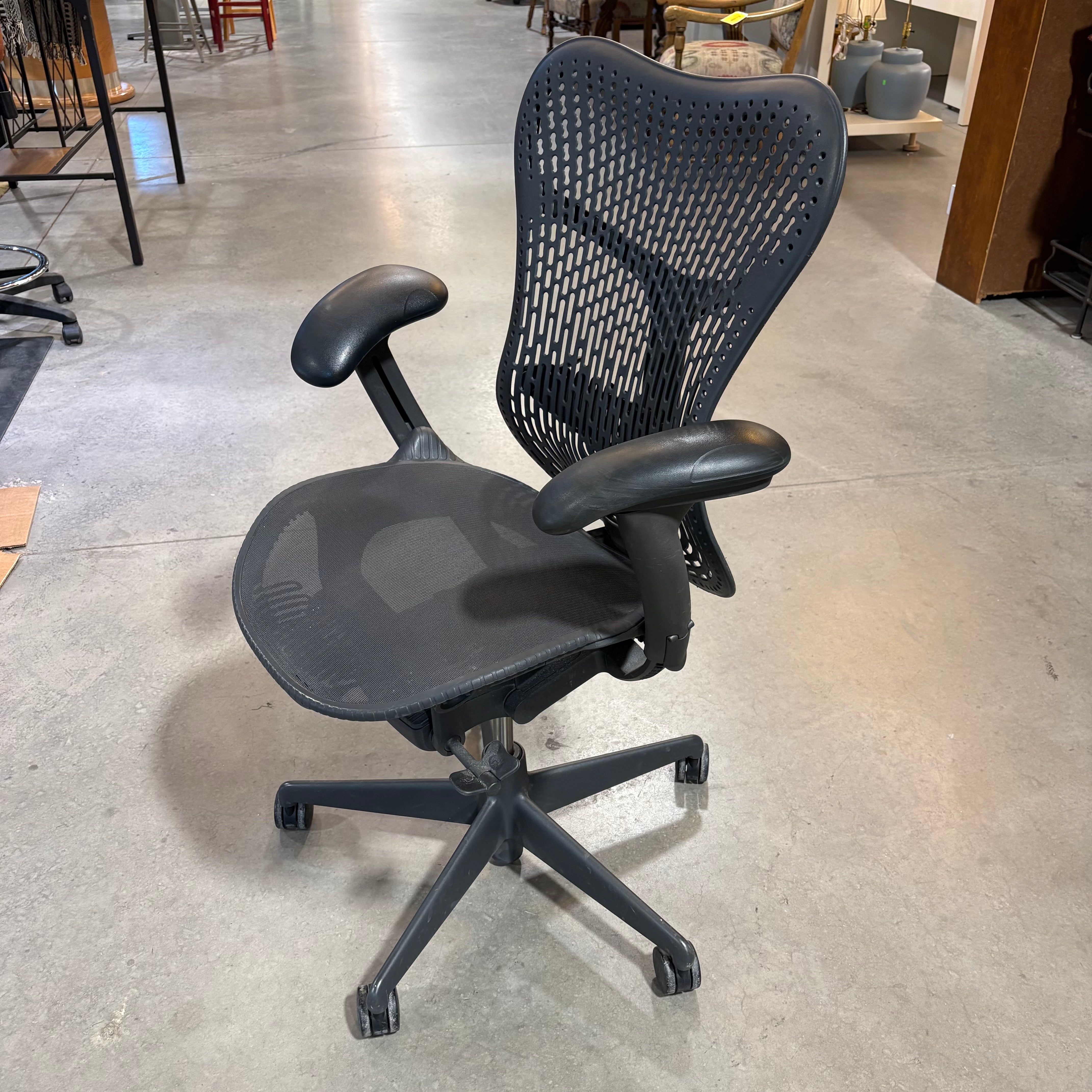 Herman Miller Mirra 2 Black Mesh Triflex Office Chairs 30"x 18.5"x 44"