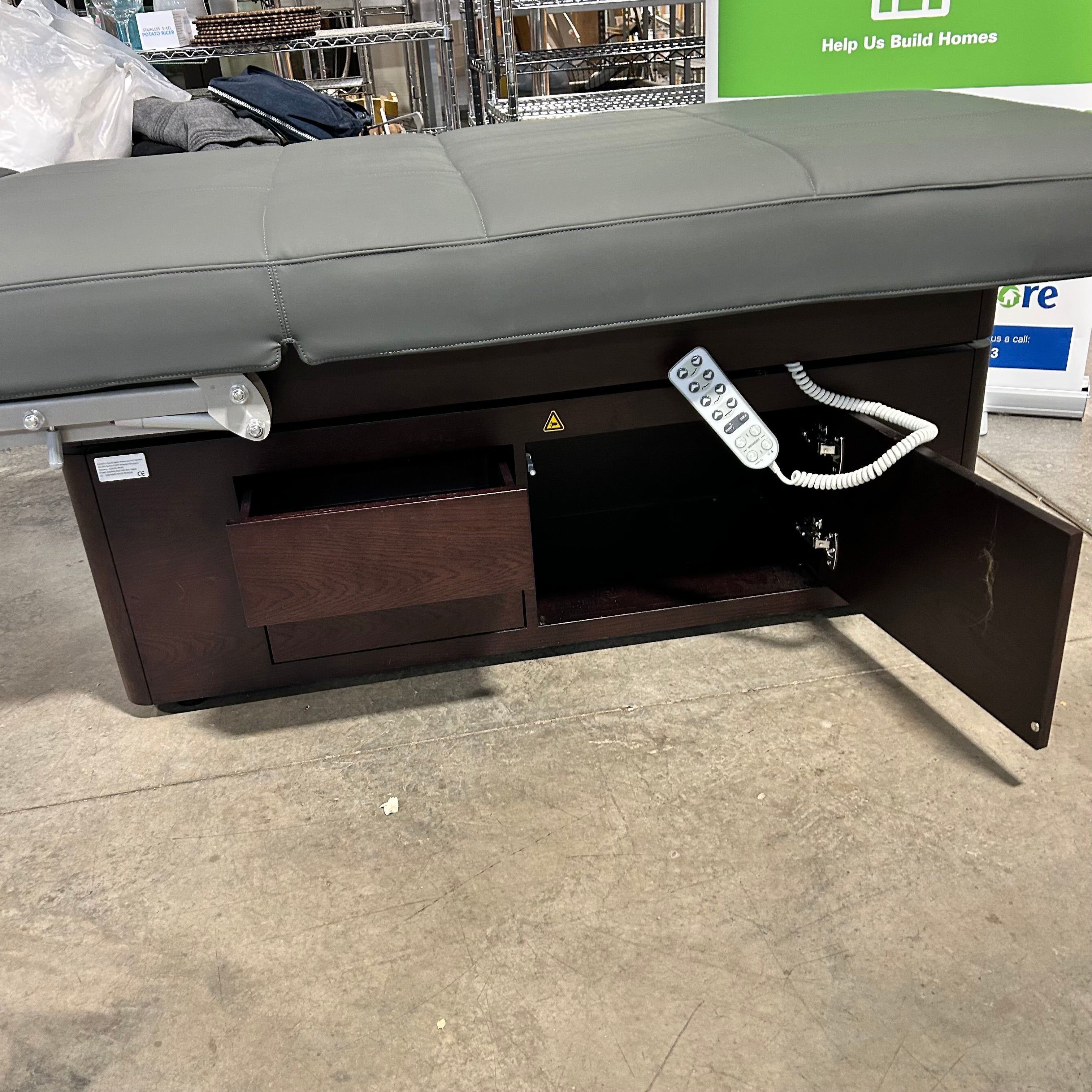 Mudra Electric Spa Table 31"x 78"x 27"