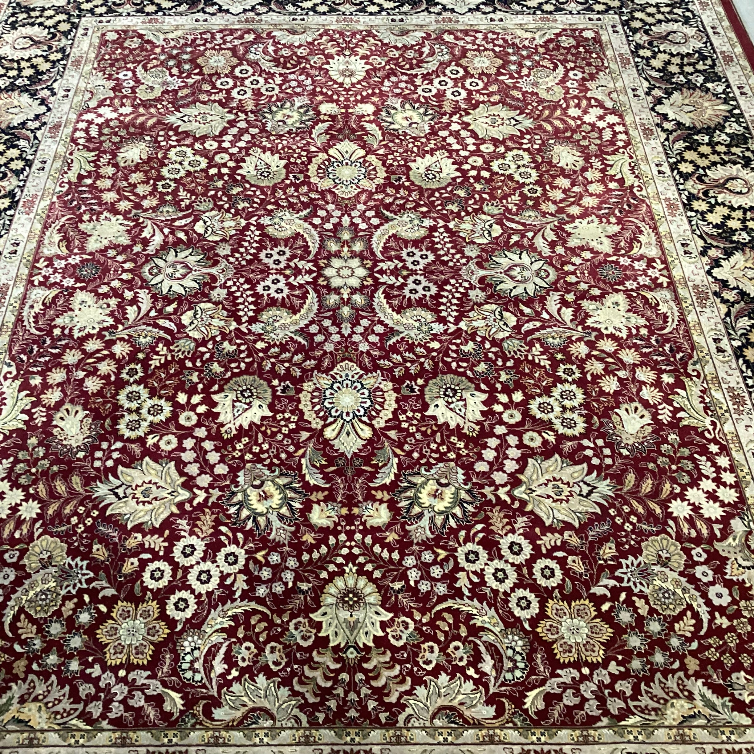 Red Black Floral with Border Hand Knotted Wool Rug 8'2"x 10'5"