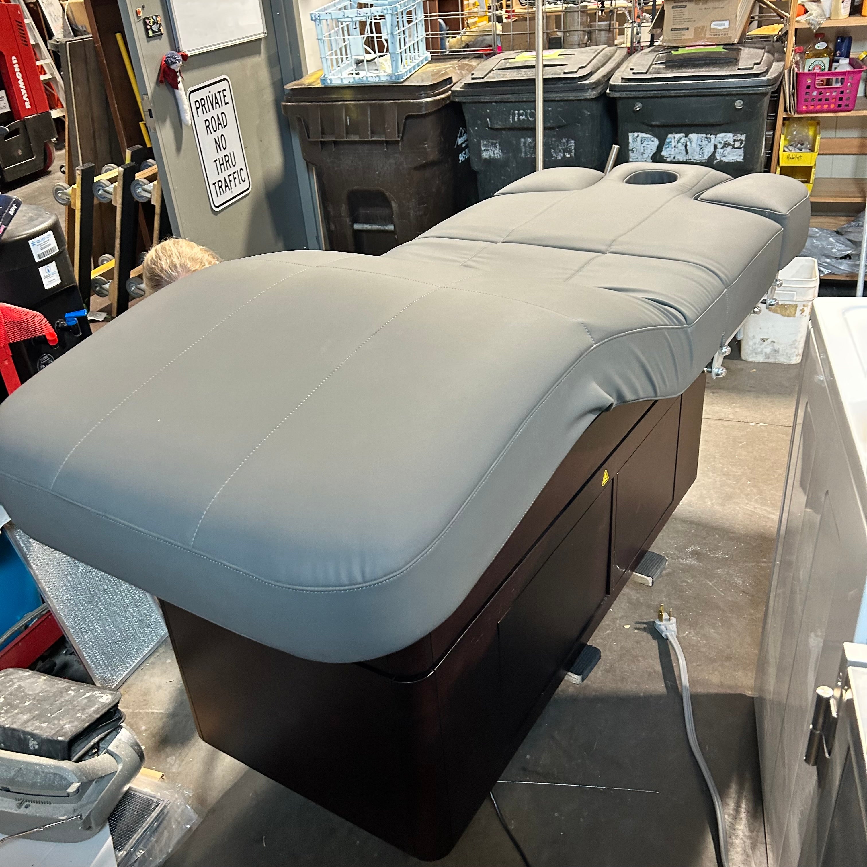 Mudra Electric Spa Table 31"x 78"x 27"