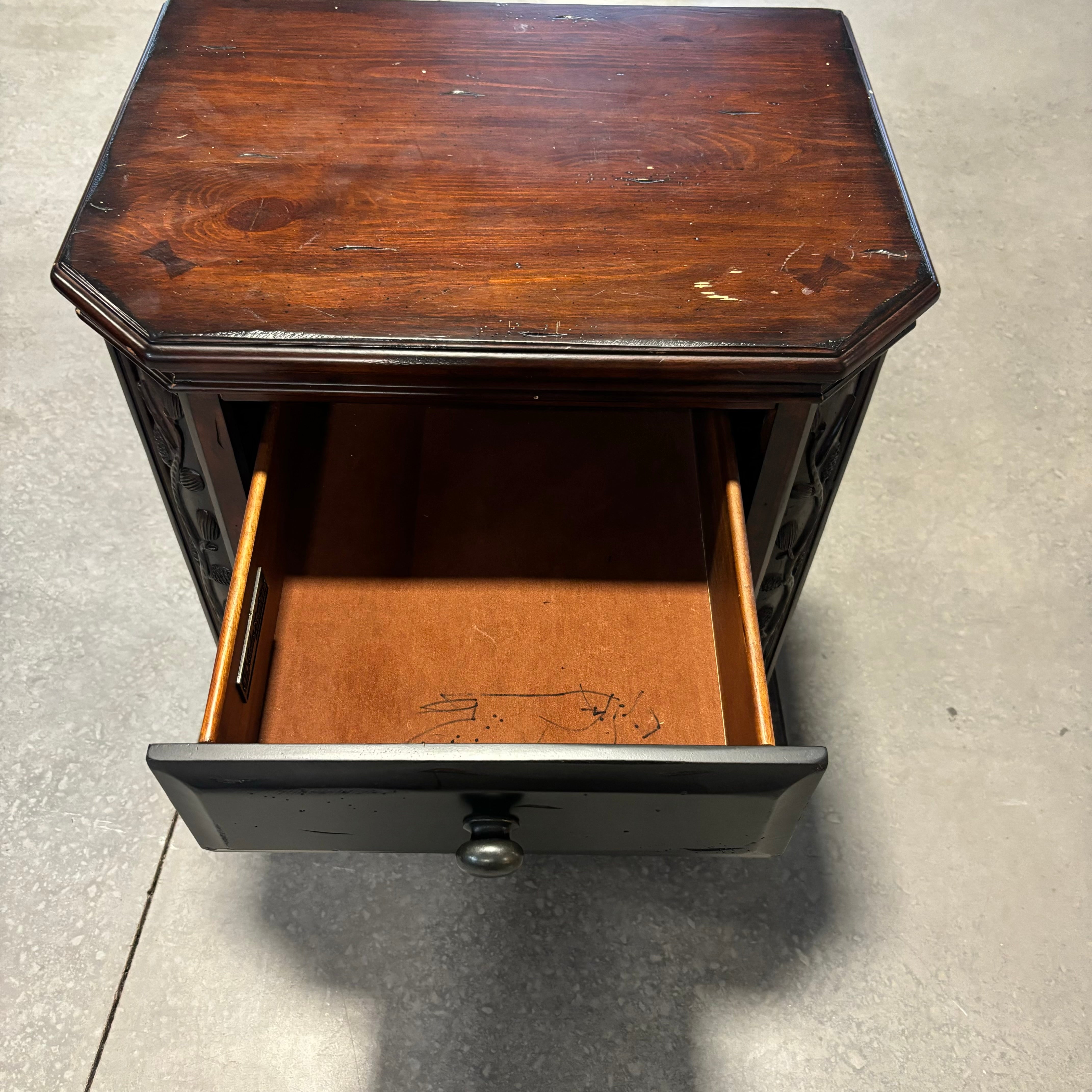 Shadow Mountain Carved Dark Finished Wood with Pine Cone Detail 1 Drawer Nightstand 27"x 19"x 29"